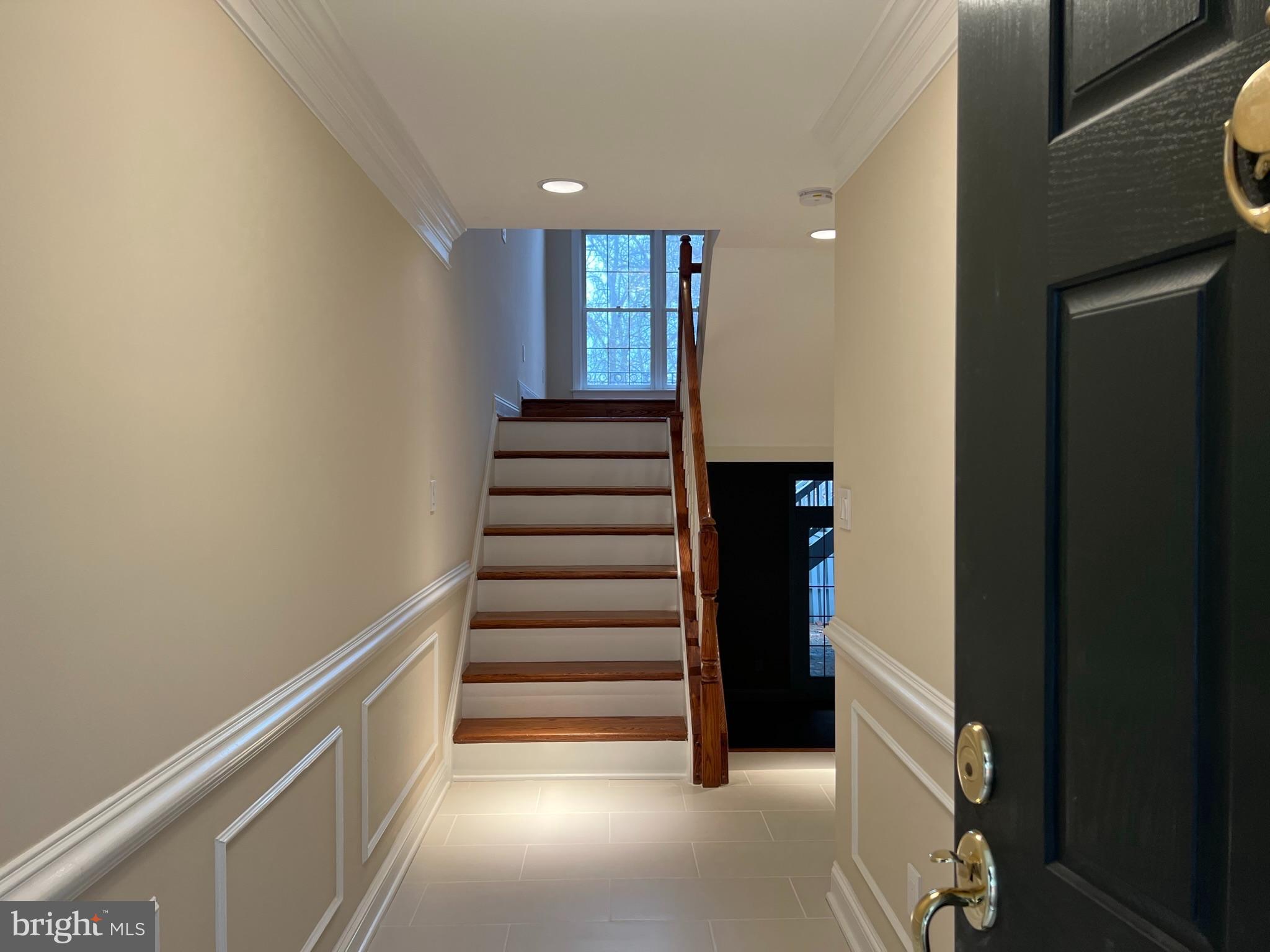1735 22ND COURT N