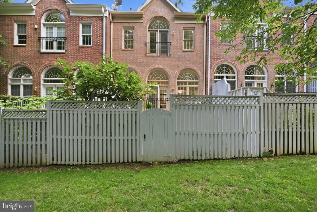 1719 22nd Court North
