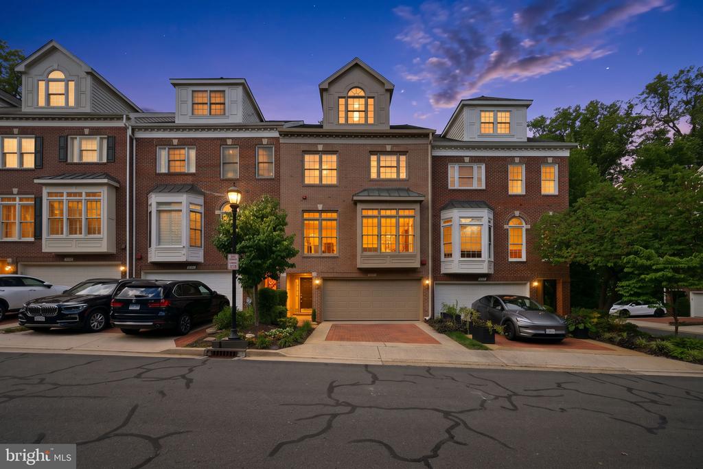 1719 22nd Court North