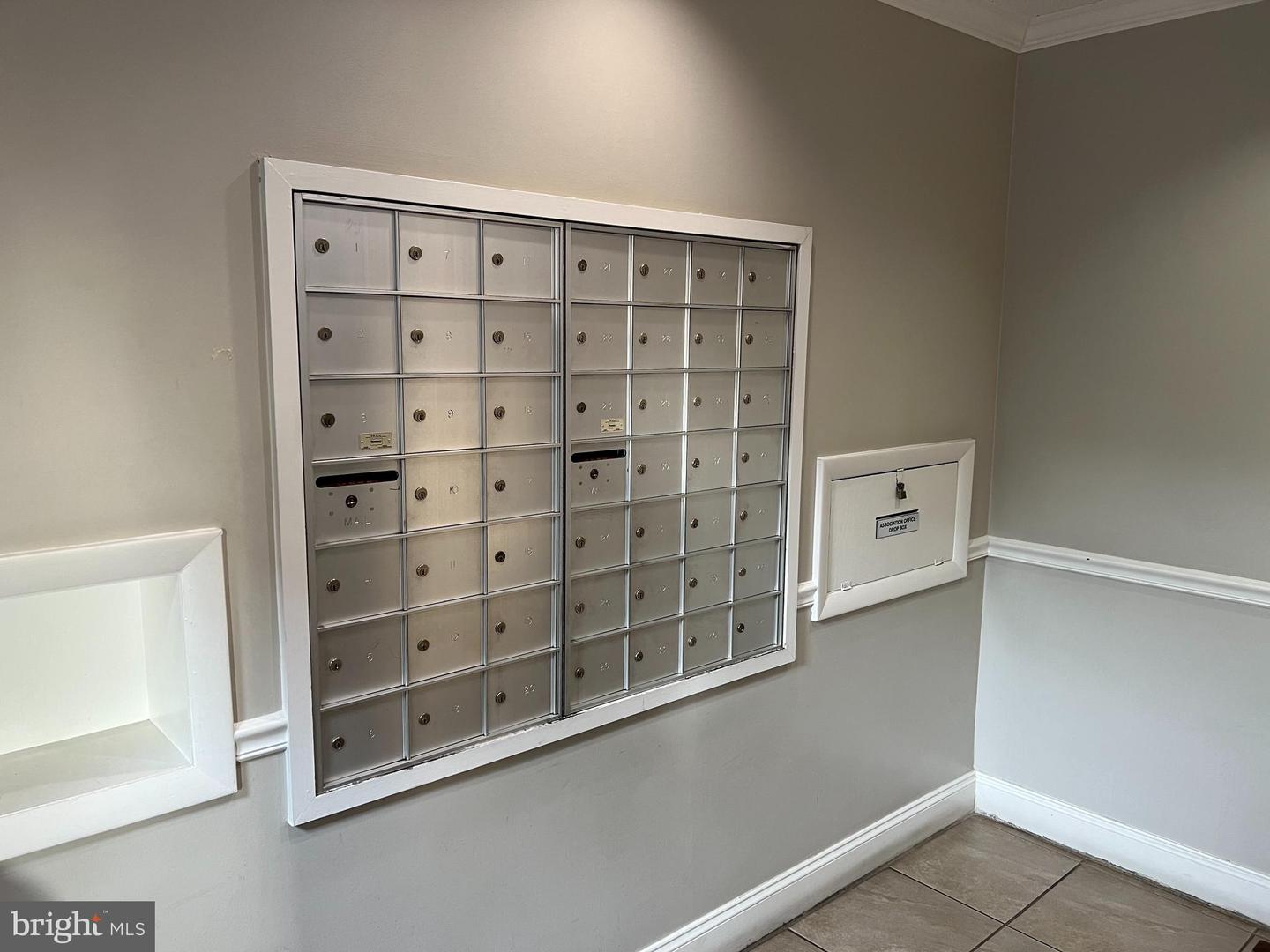 6143 Leesburg Pike #202