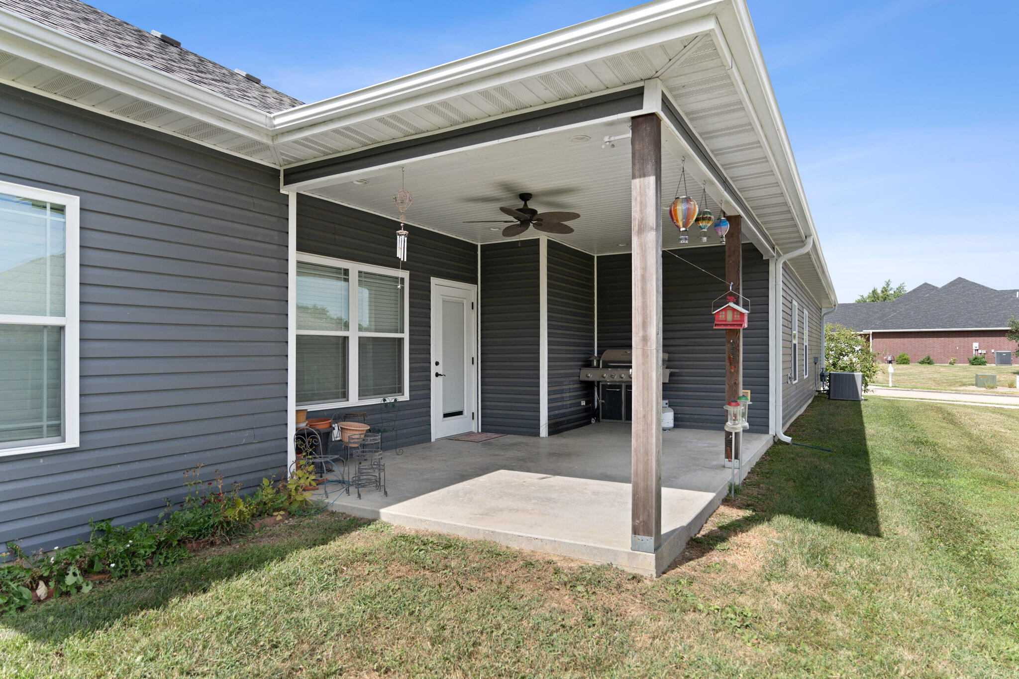 100 TRENT CT