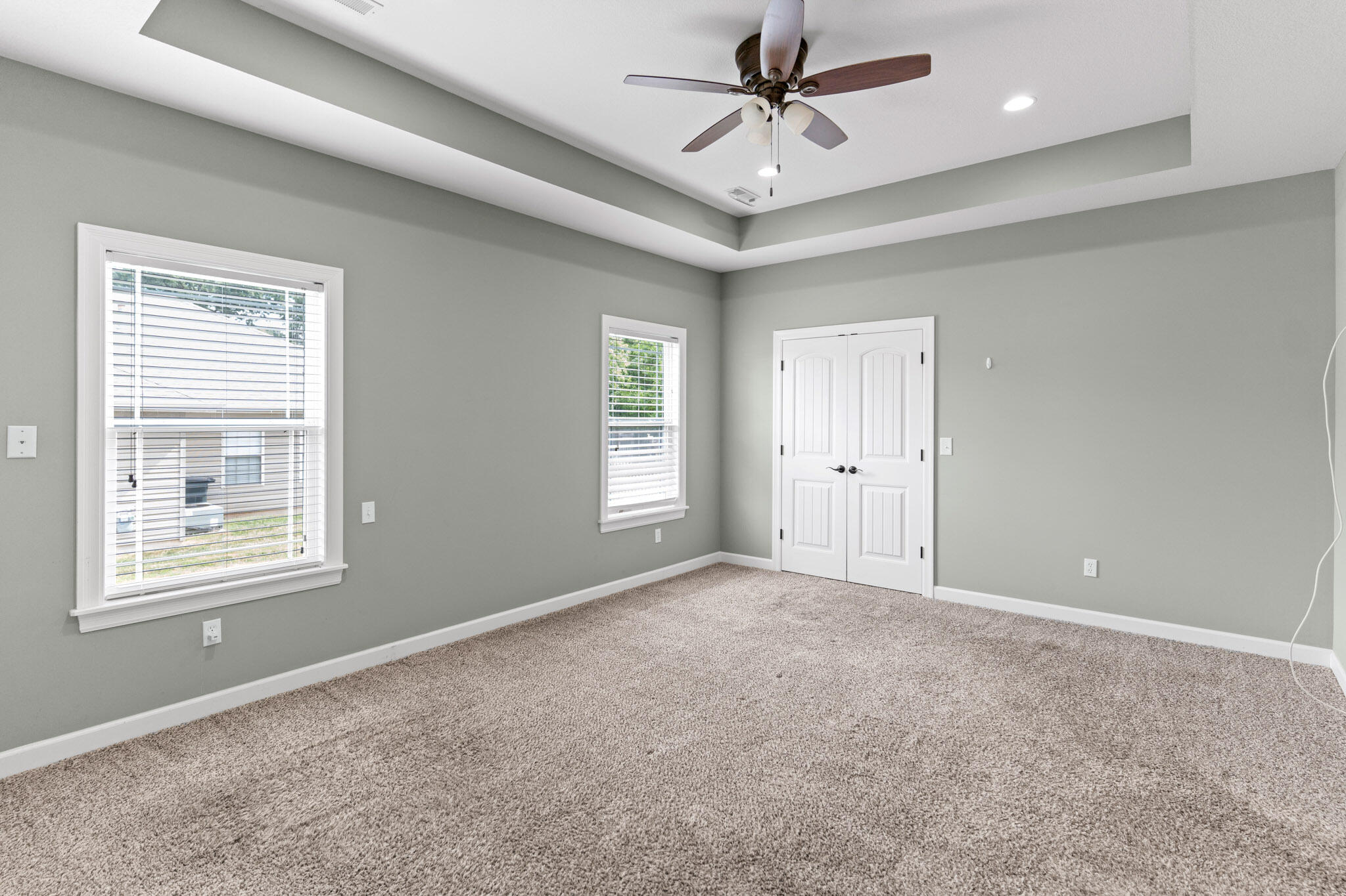 100 TRENT CT