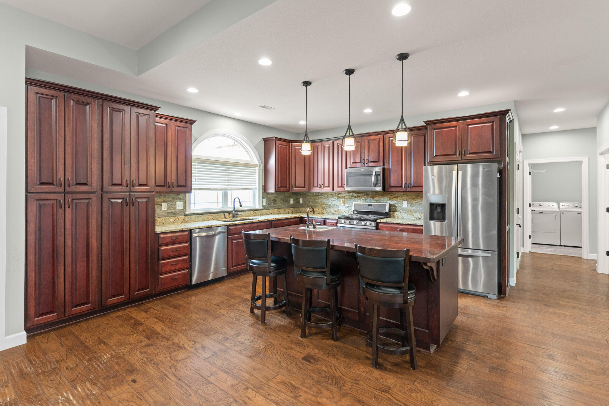100 TRENT CT