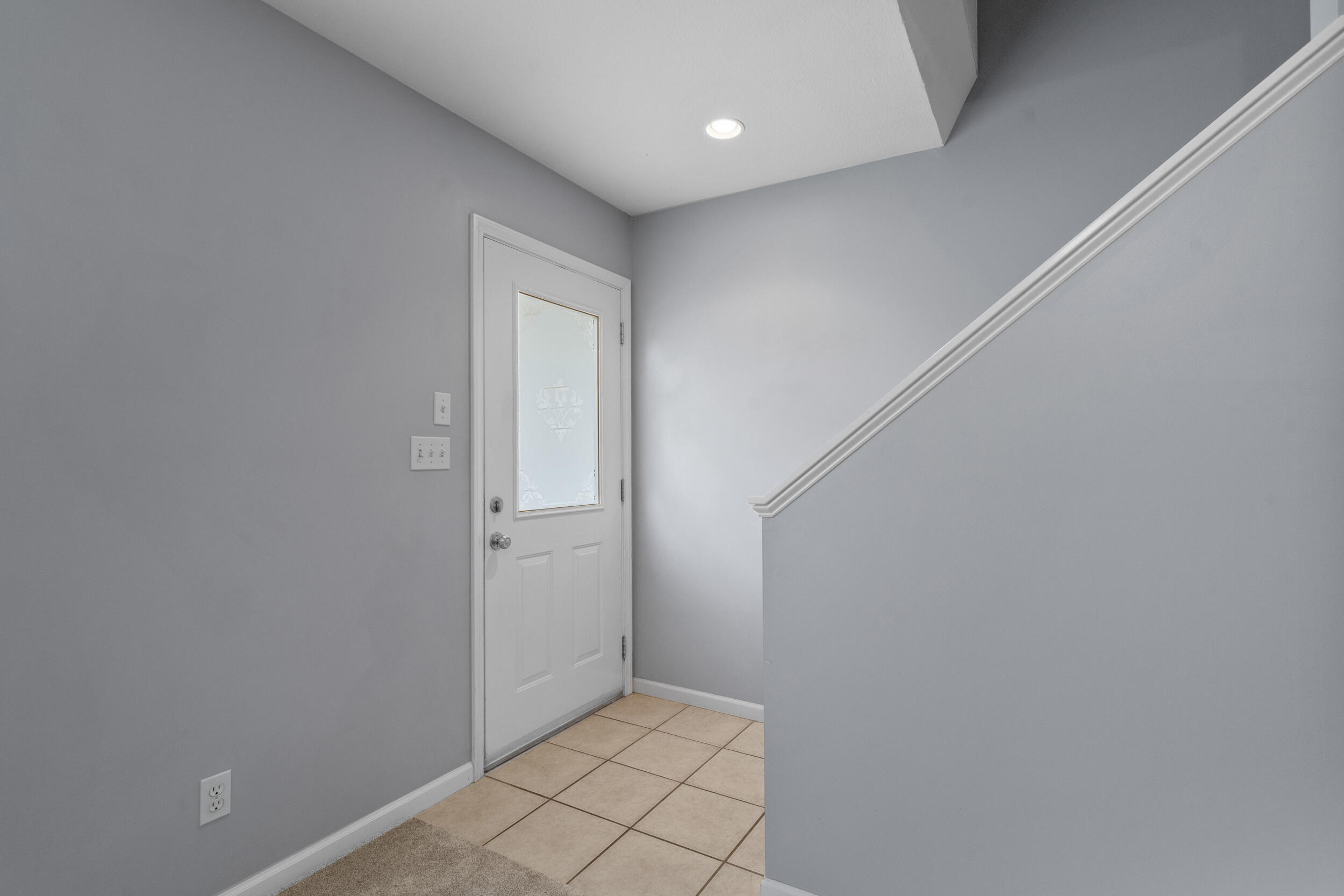 4101 MEADOW VIEW DR