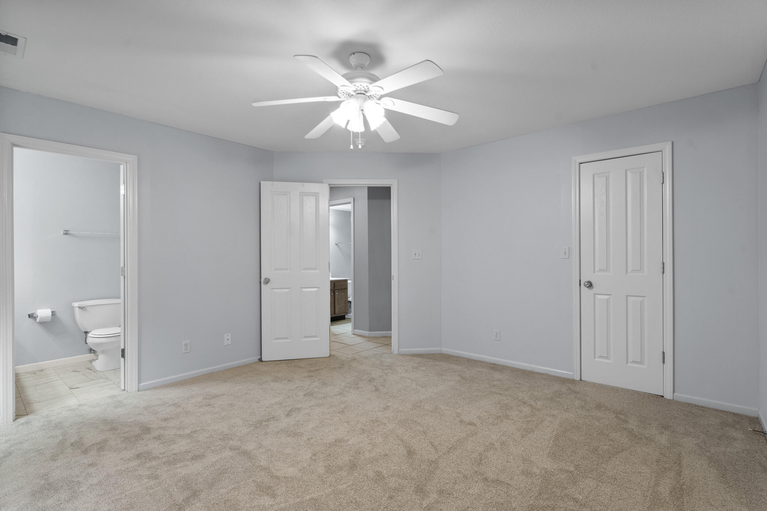 4101 MEADOW VIEW DR