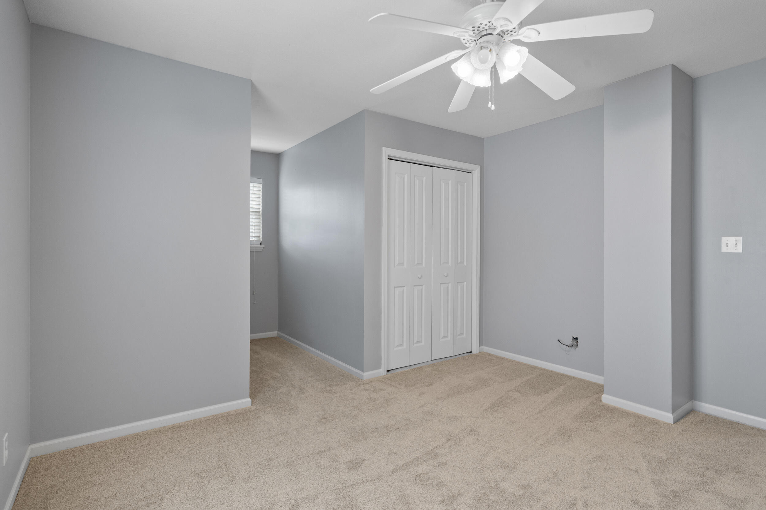 4101 MEADOW VIEW DR