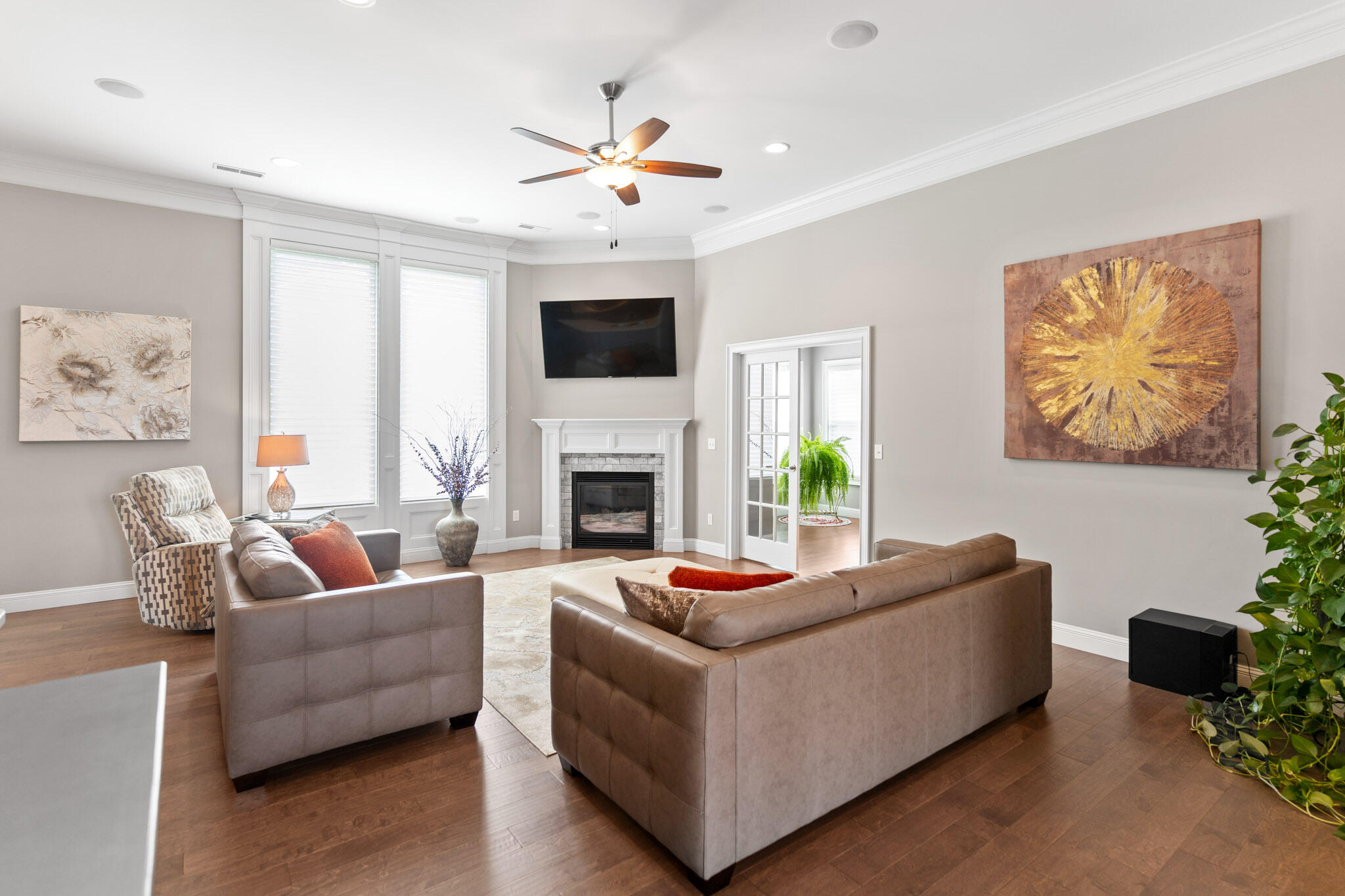 1203 SHALLOW RIDGE CIR