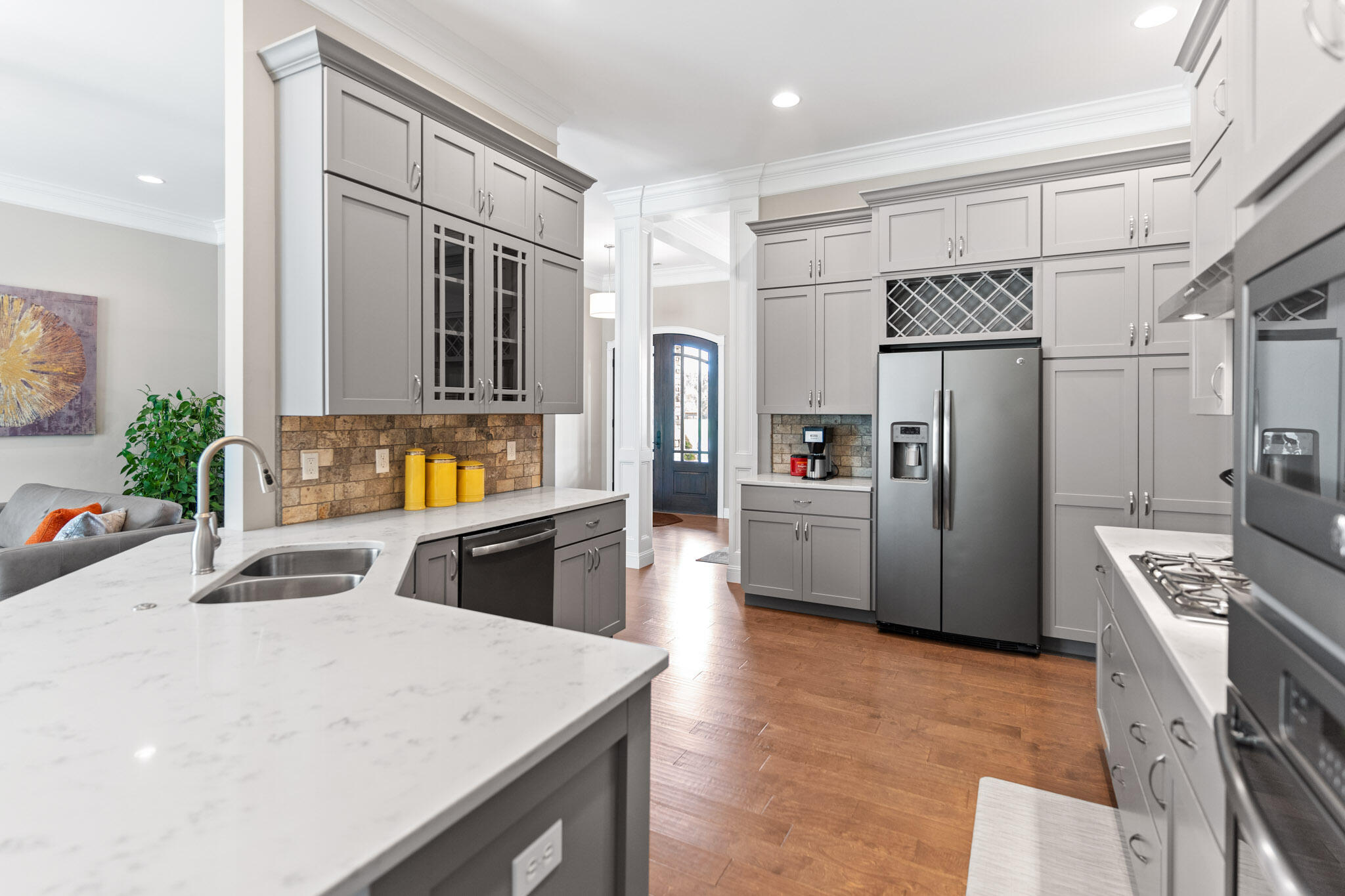 1203 SHALLOW RIDGE CIR