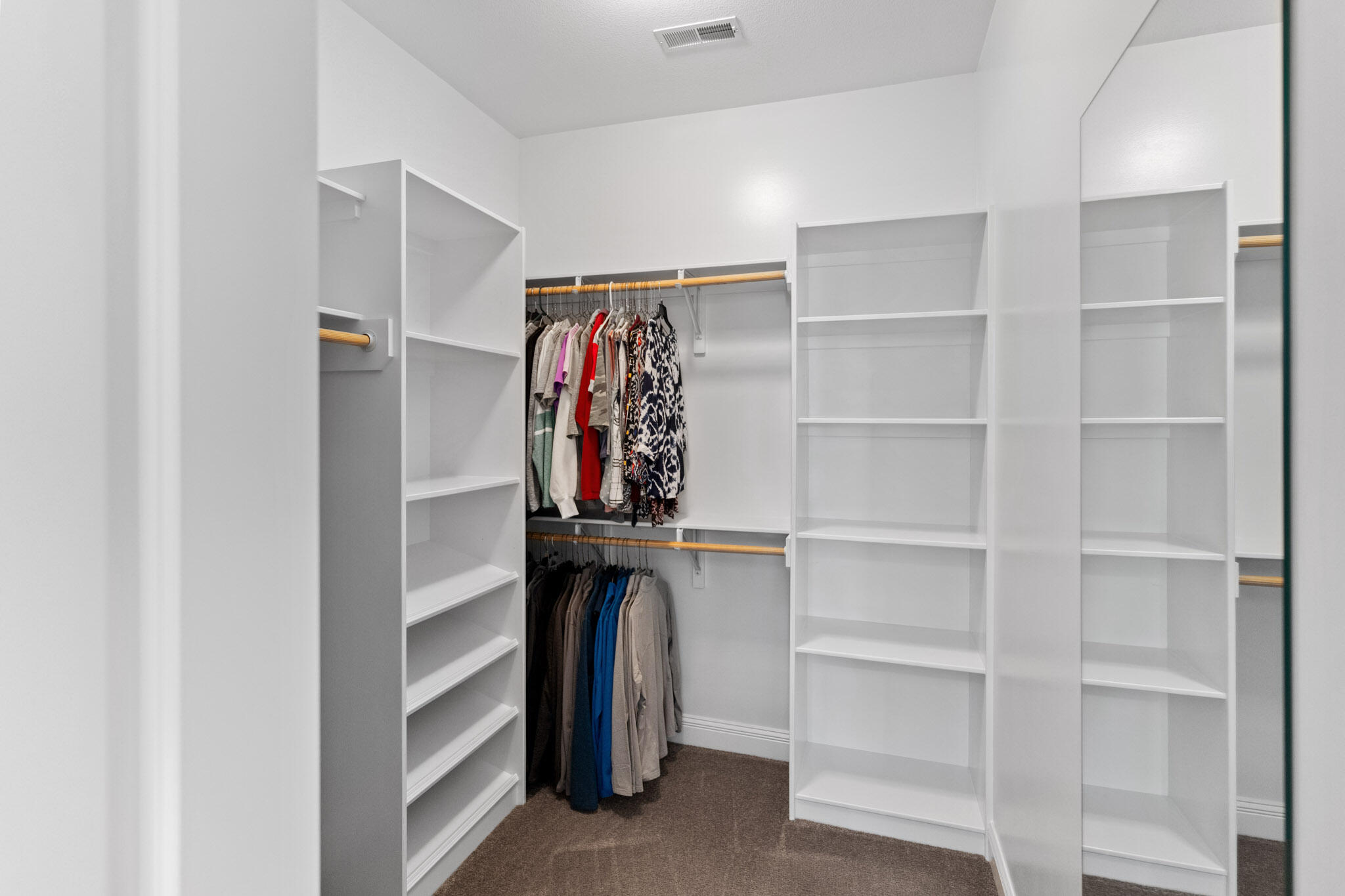 1203 SHALLOW RIDGE CIR