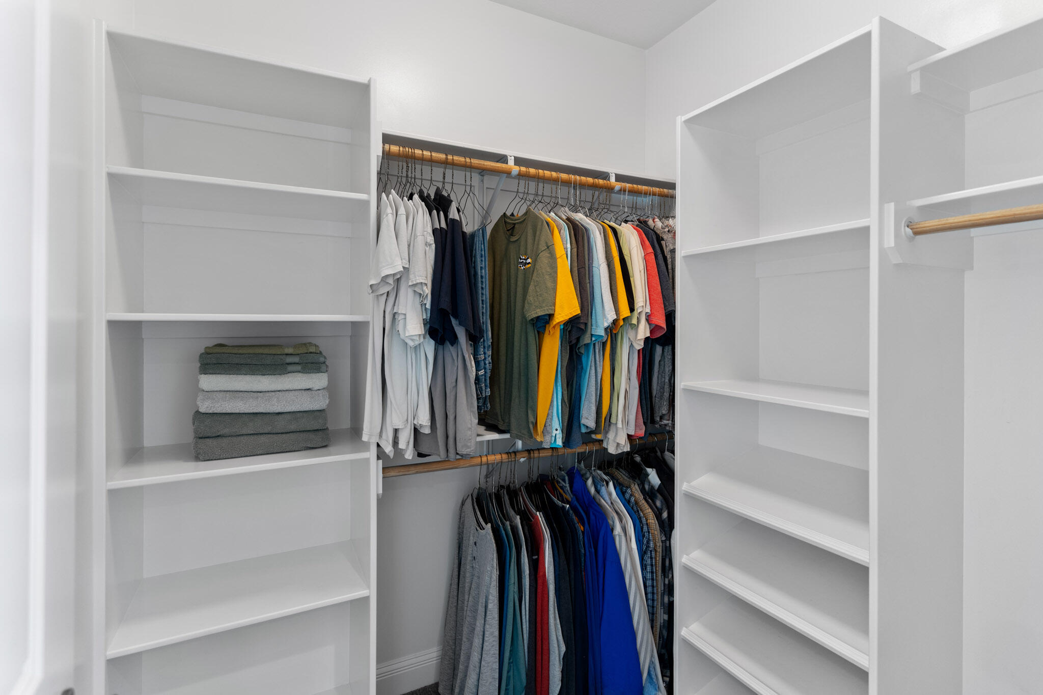 1203 SHALLOW RIDGE CIR