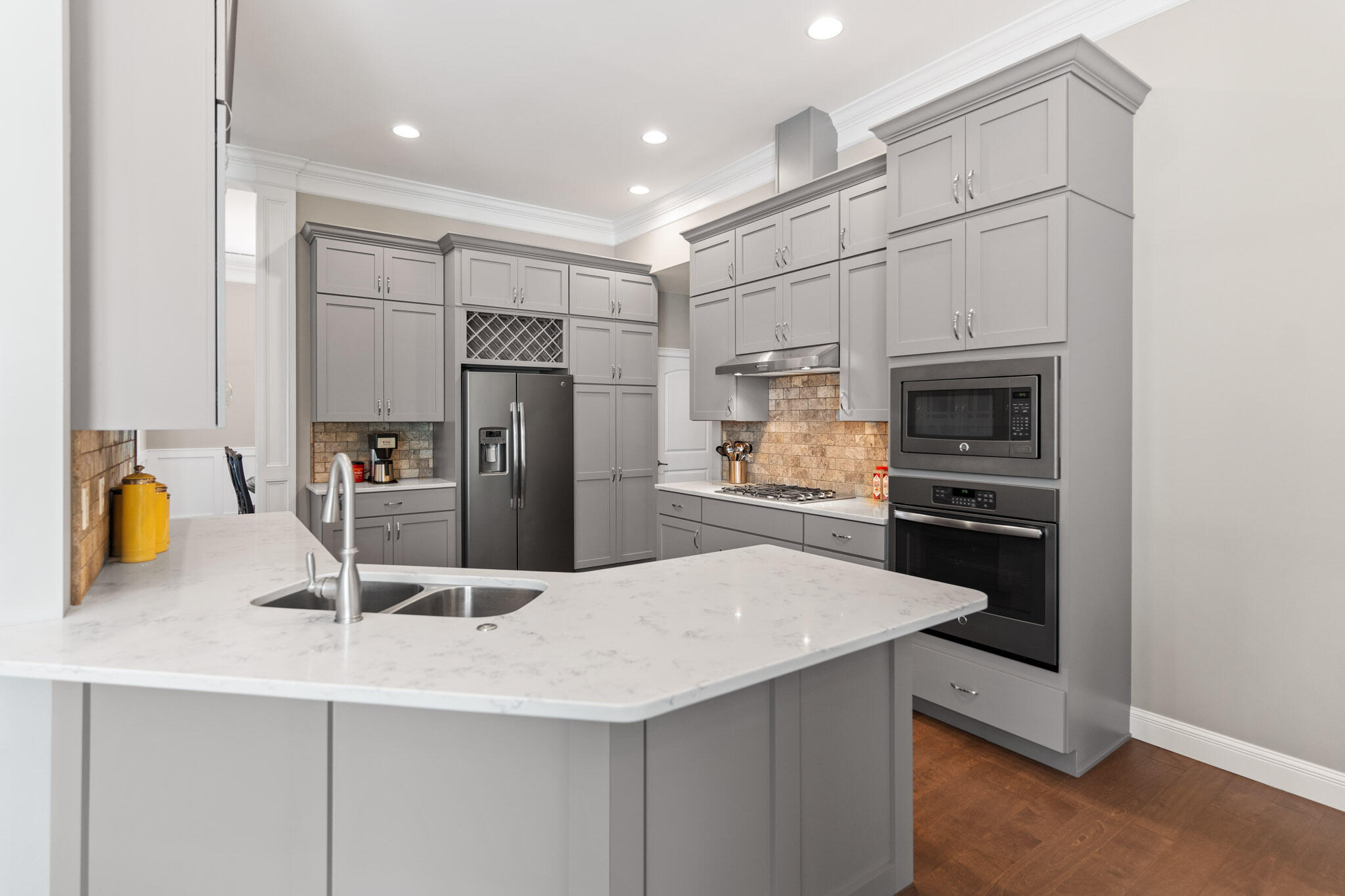 1203 SHALLOW RIDGE CIR
