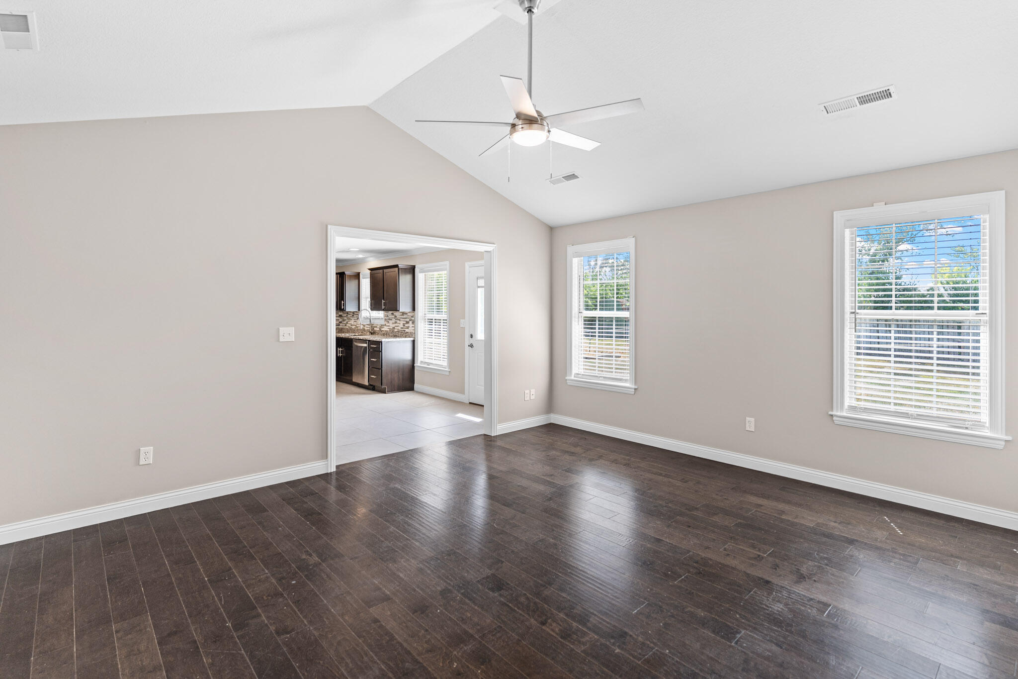 2600 E OAKLAND RIDGE DR