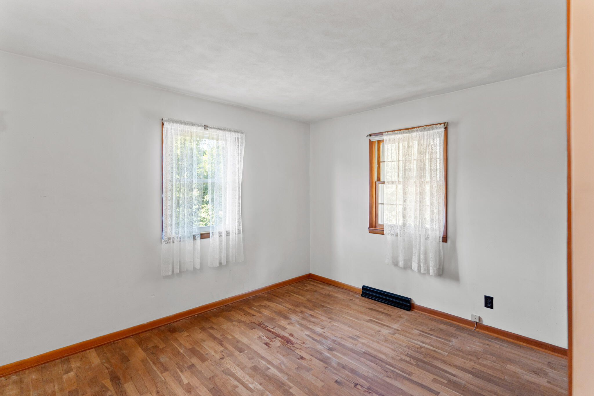 1071 W RTE K