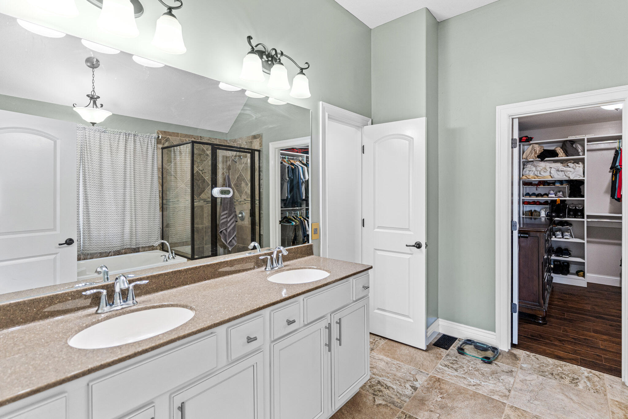 5302 STEEPLECHASE DR