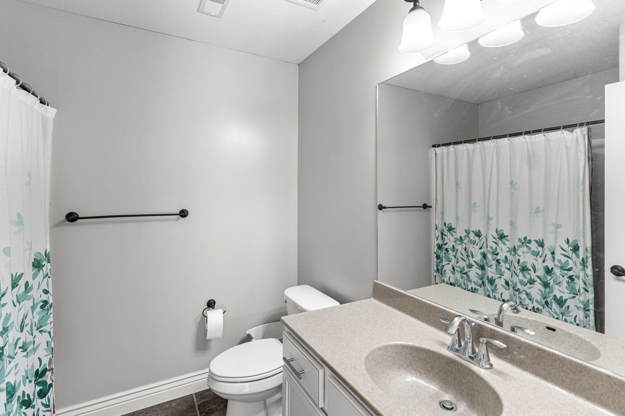 5302 STEEPLECHASE DR