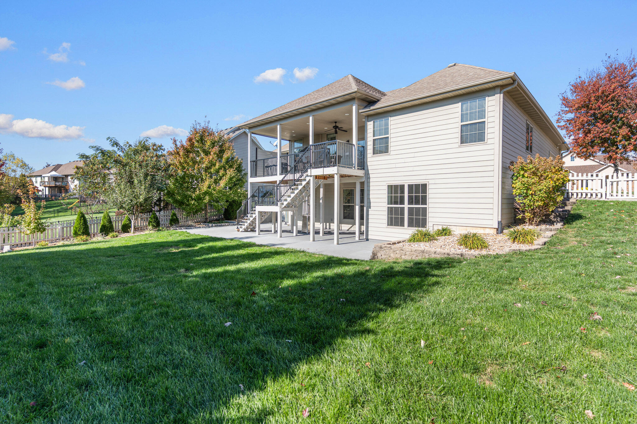 5302 STEEPLECHASE DR