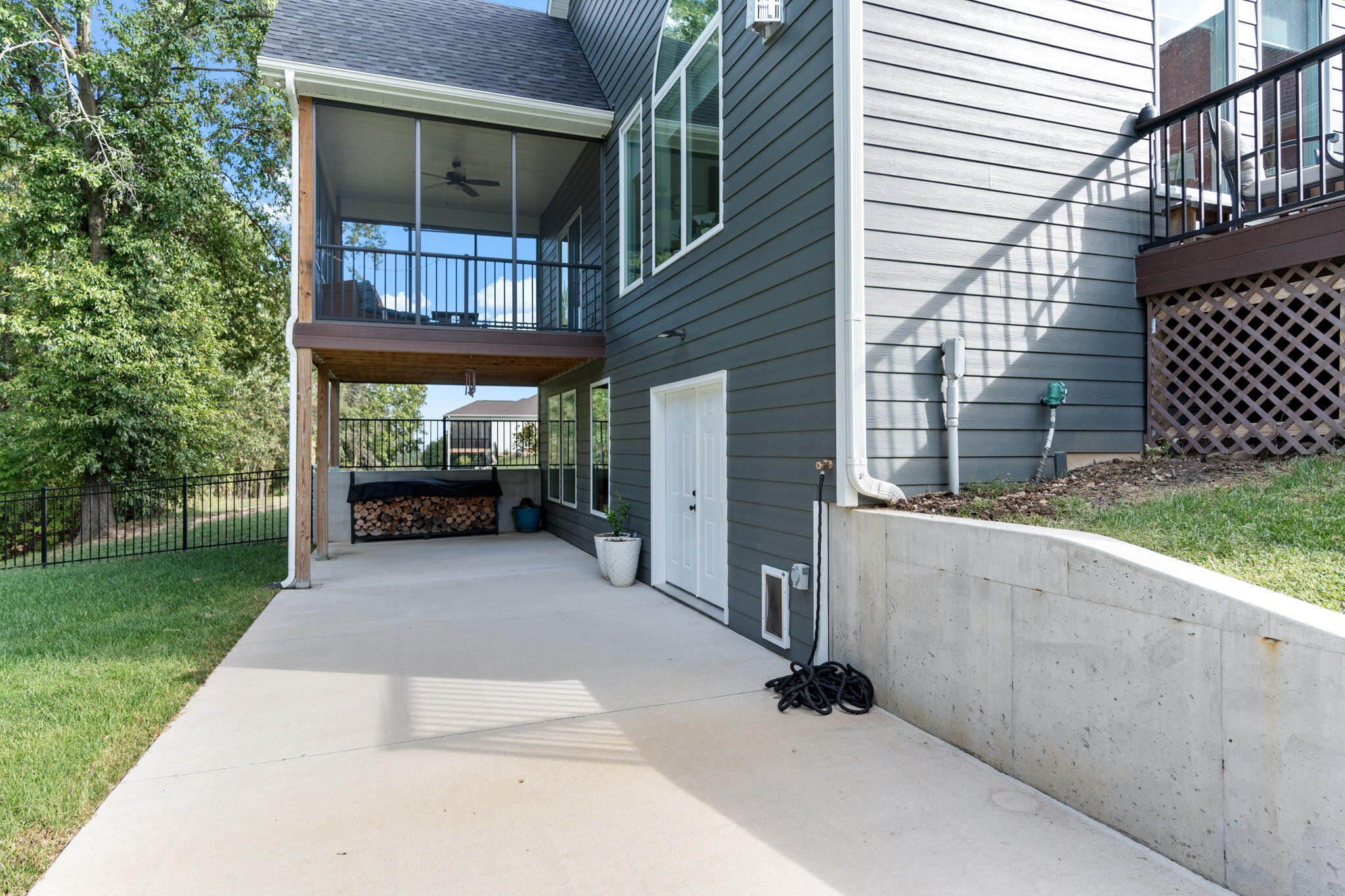 25400 SILVERCREST CT, WOOLDRIDGE