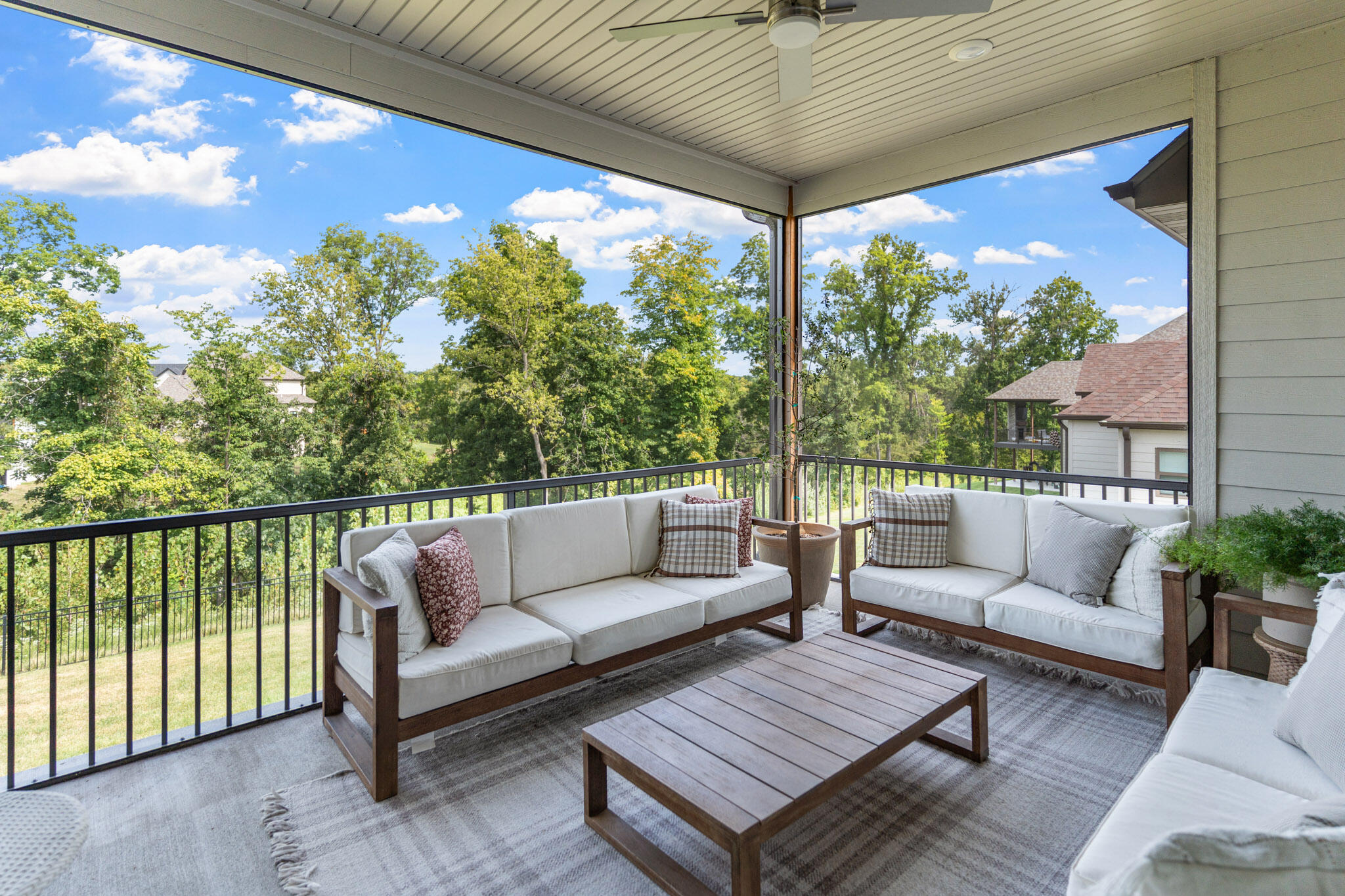 7429 KIRBY KNOWLE CT