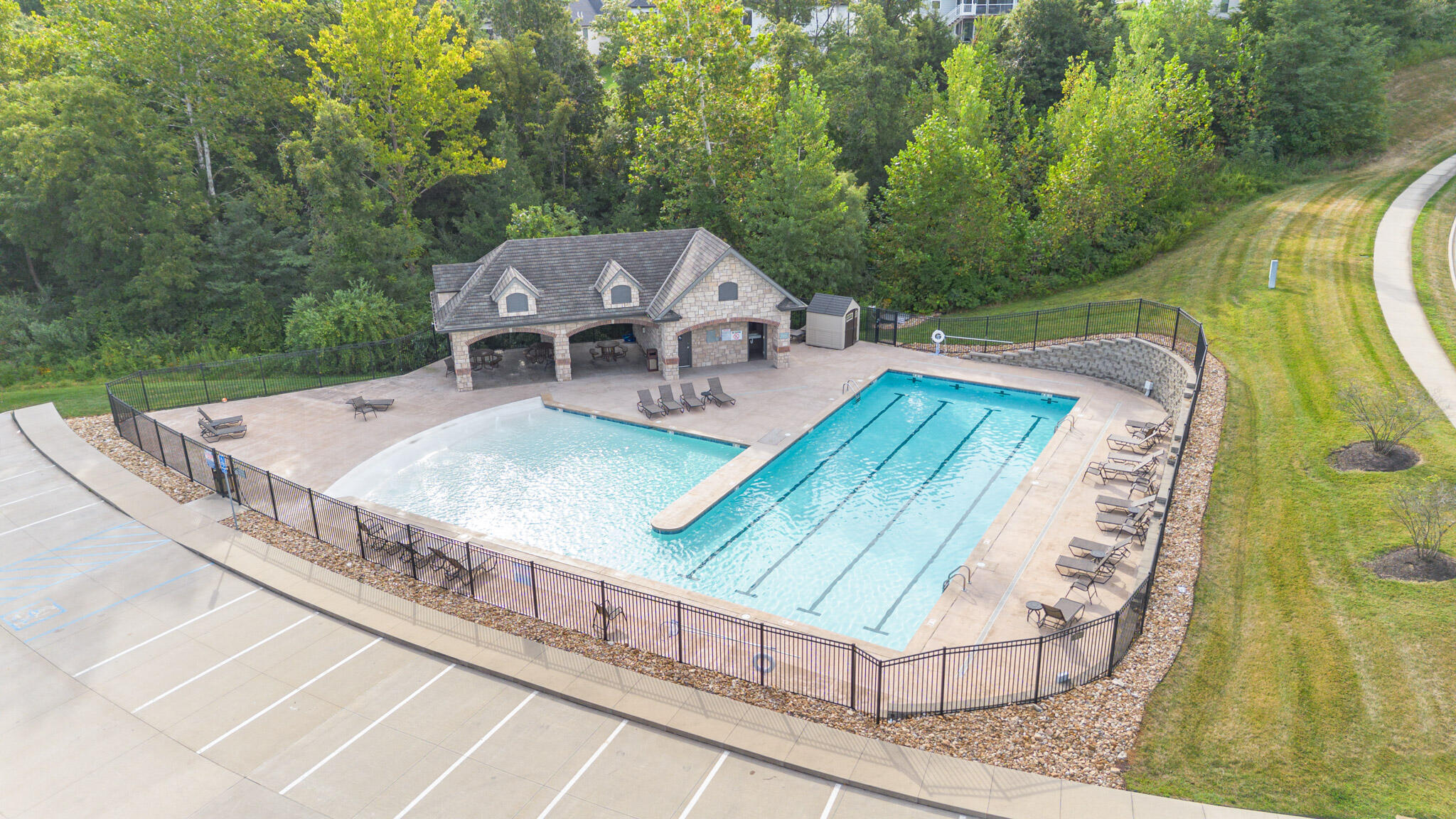 7429 KIRBY KNOWLE CT