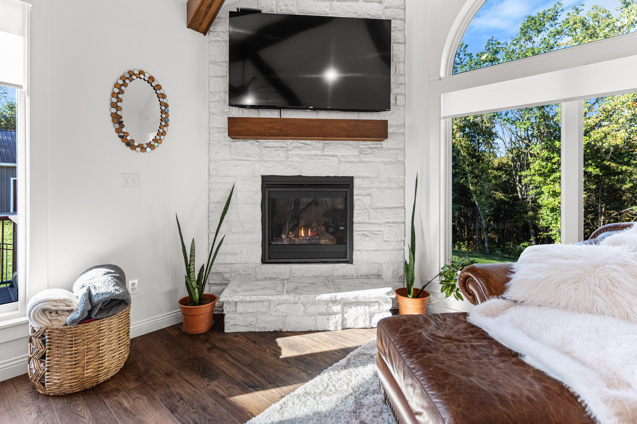 25400 SILVERCREST CT