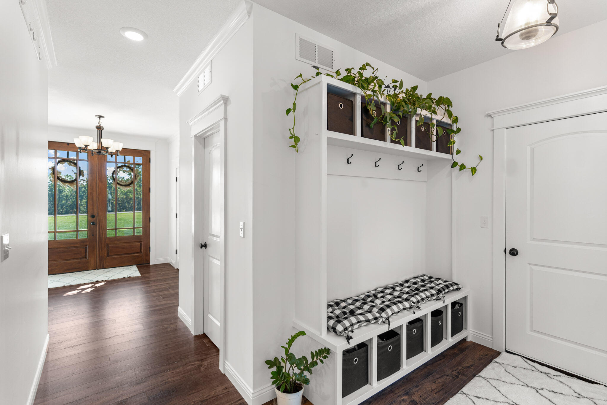 25400 SILVERCREST CT