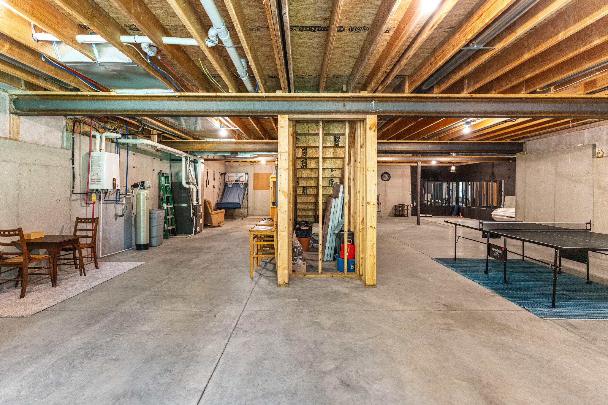 25400 SILVERCREST CT