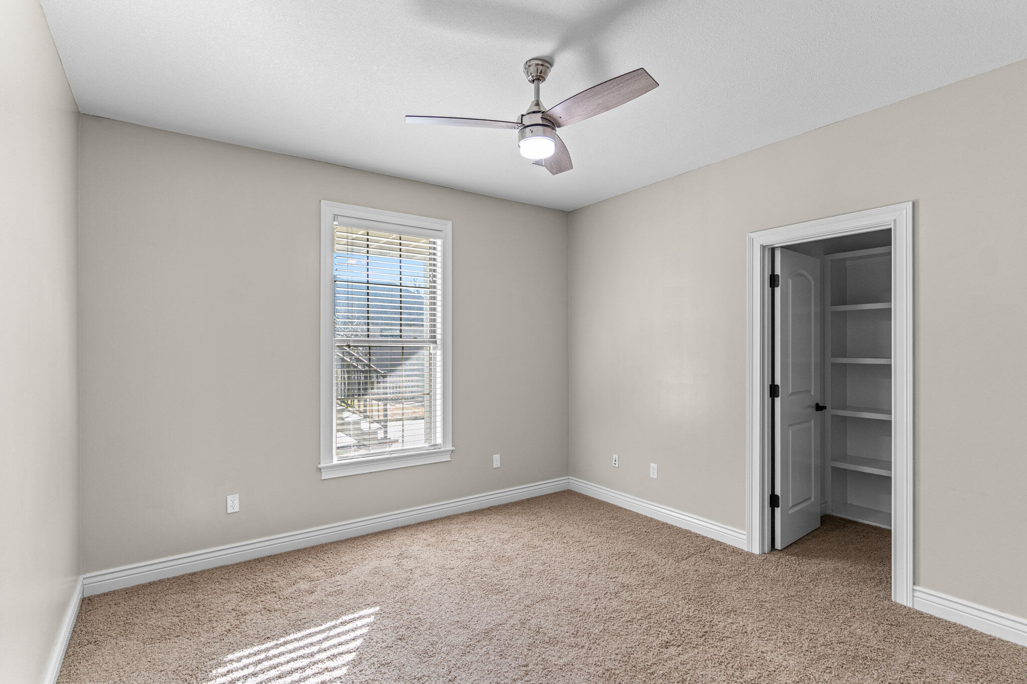 5302 STEEPLECHASE DR