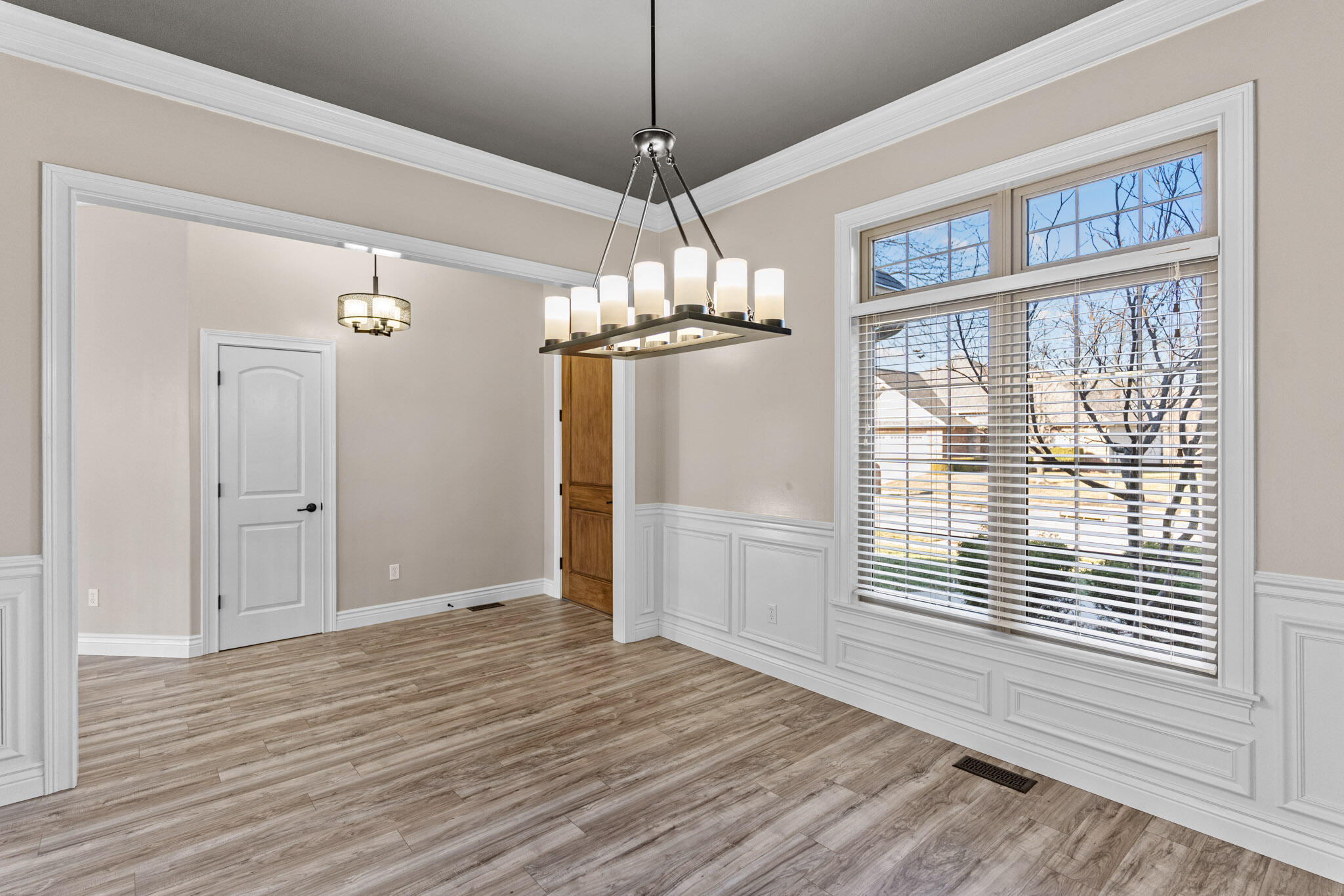 5302 STEEPLECHASE DR