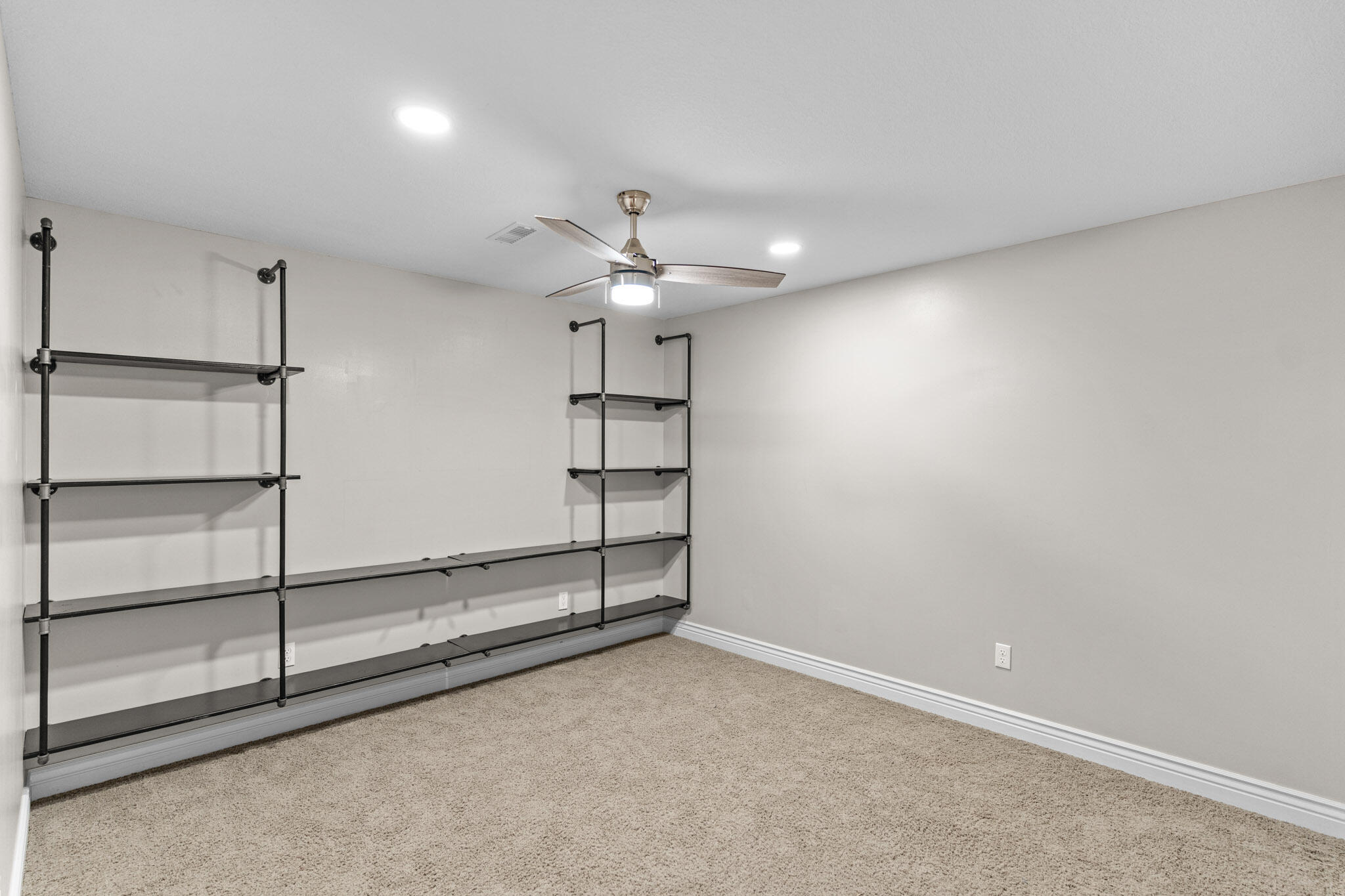 5302 STEEPLECHASE DR