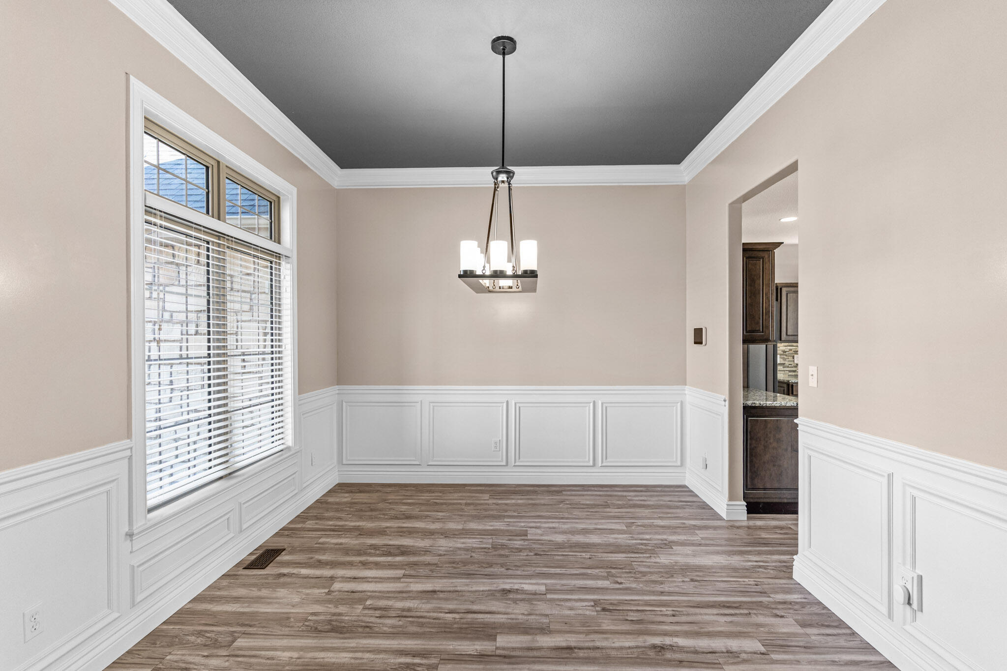 5302 STEEPLECHASE DR