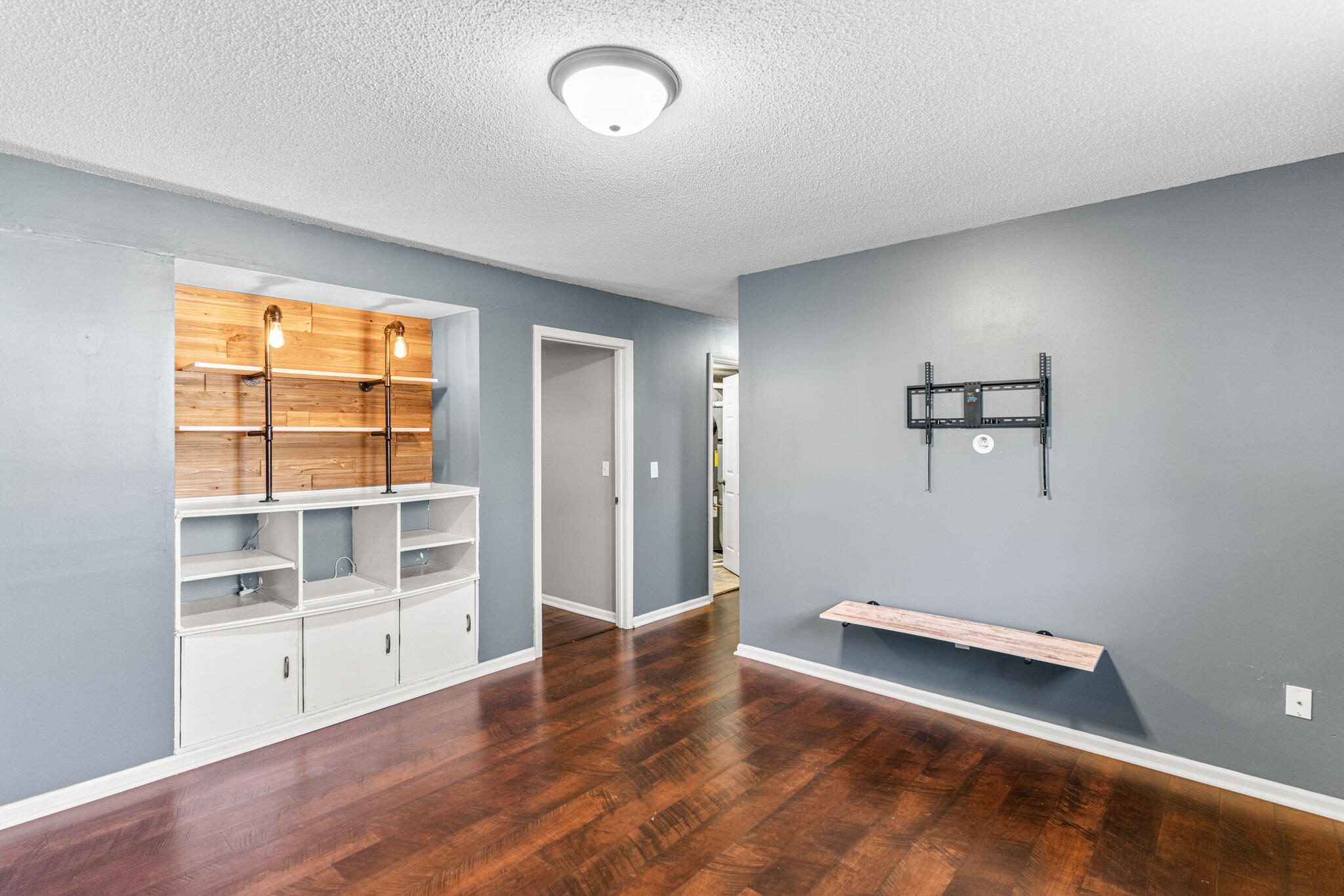 4480 W BAINBRIDGE DR