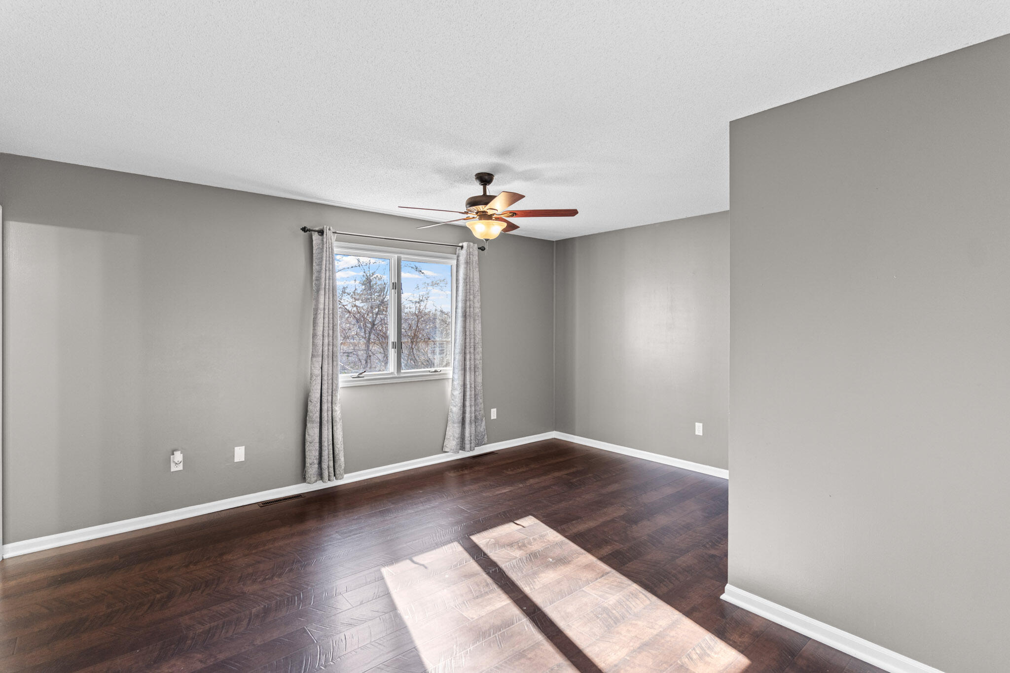 4480 W BAINBRIDGE DR