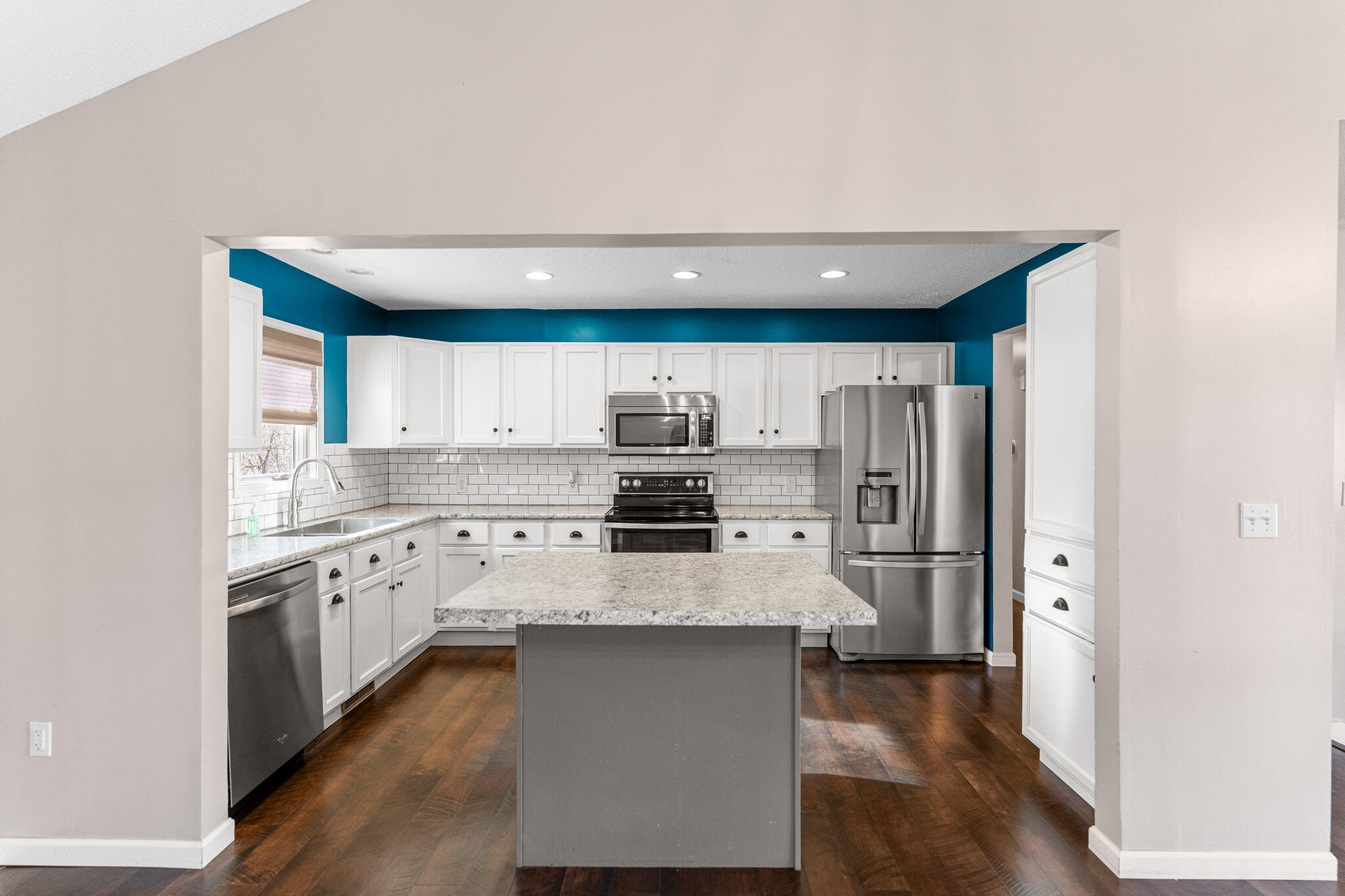 4480 W BAINBRIDGE DR