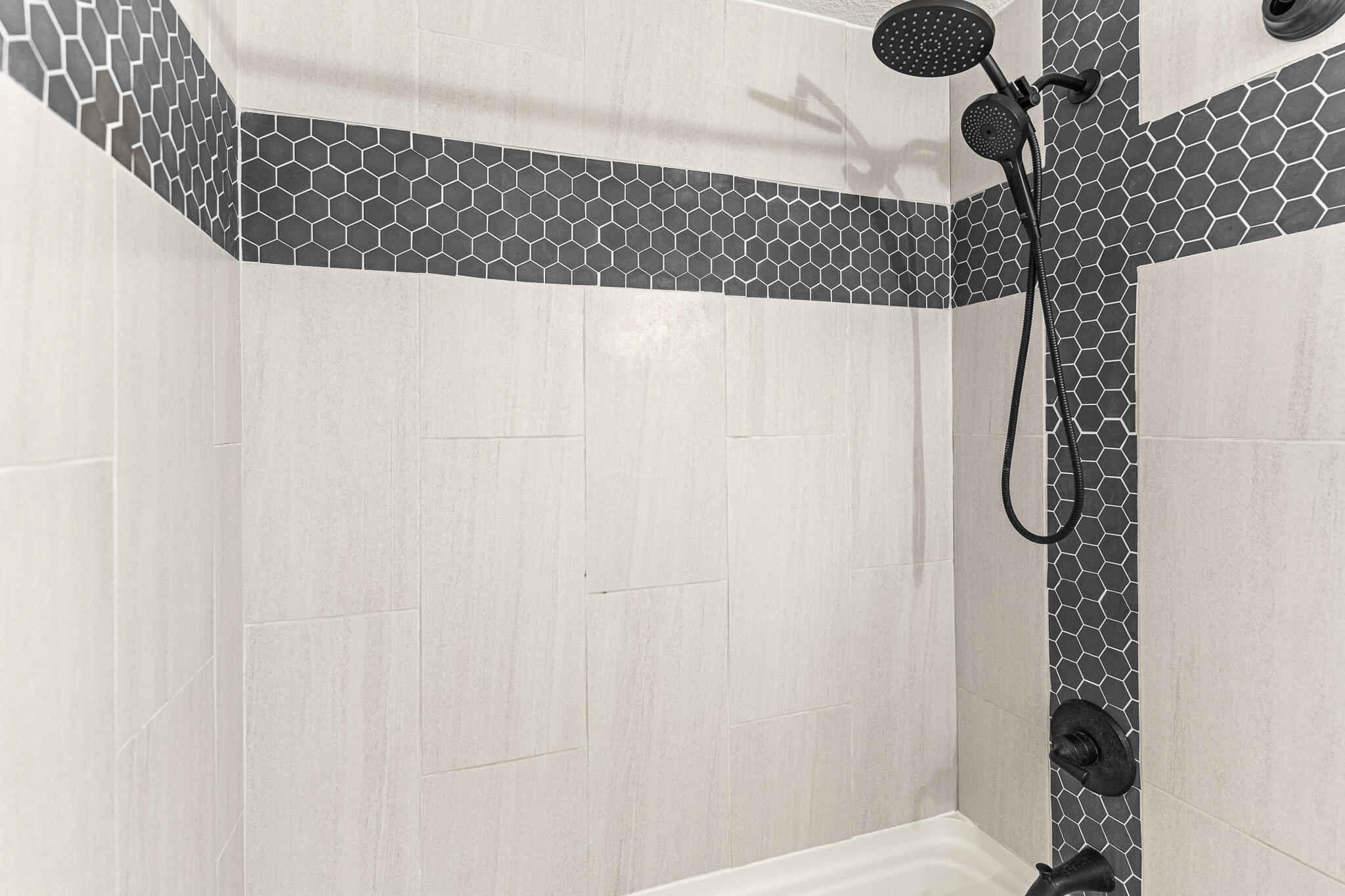 1027 COUNTY ROAD 2505