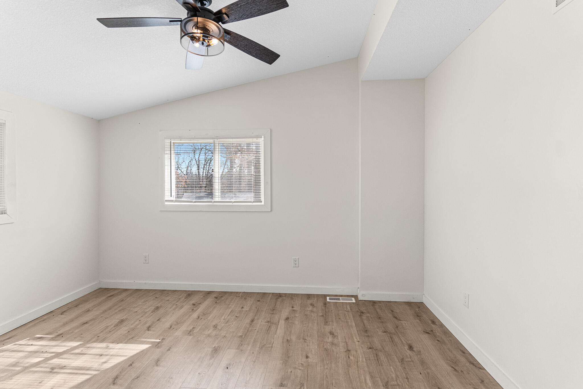 1027 COUNTY ROAD 2505