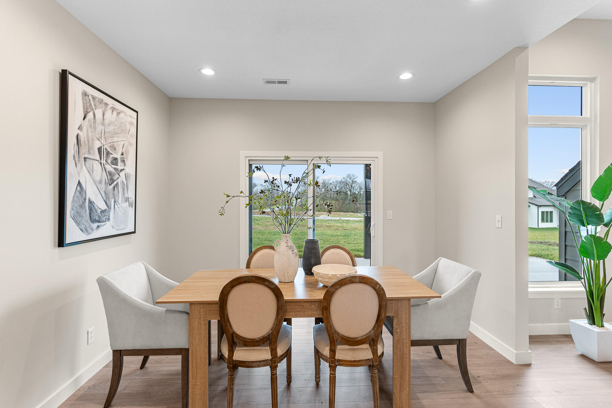 2908 GENESIS DR