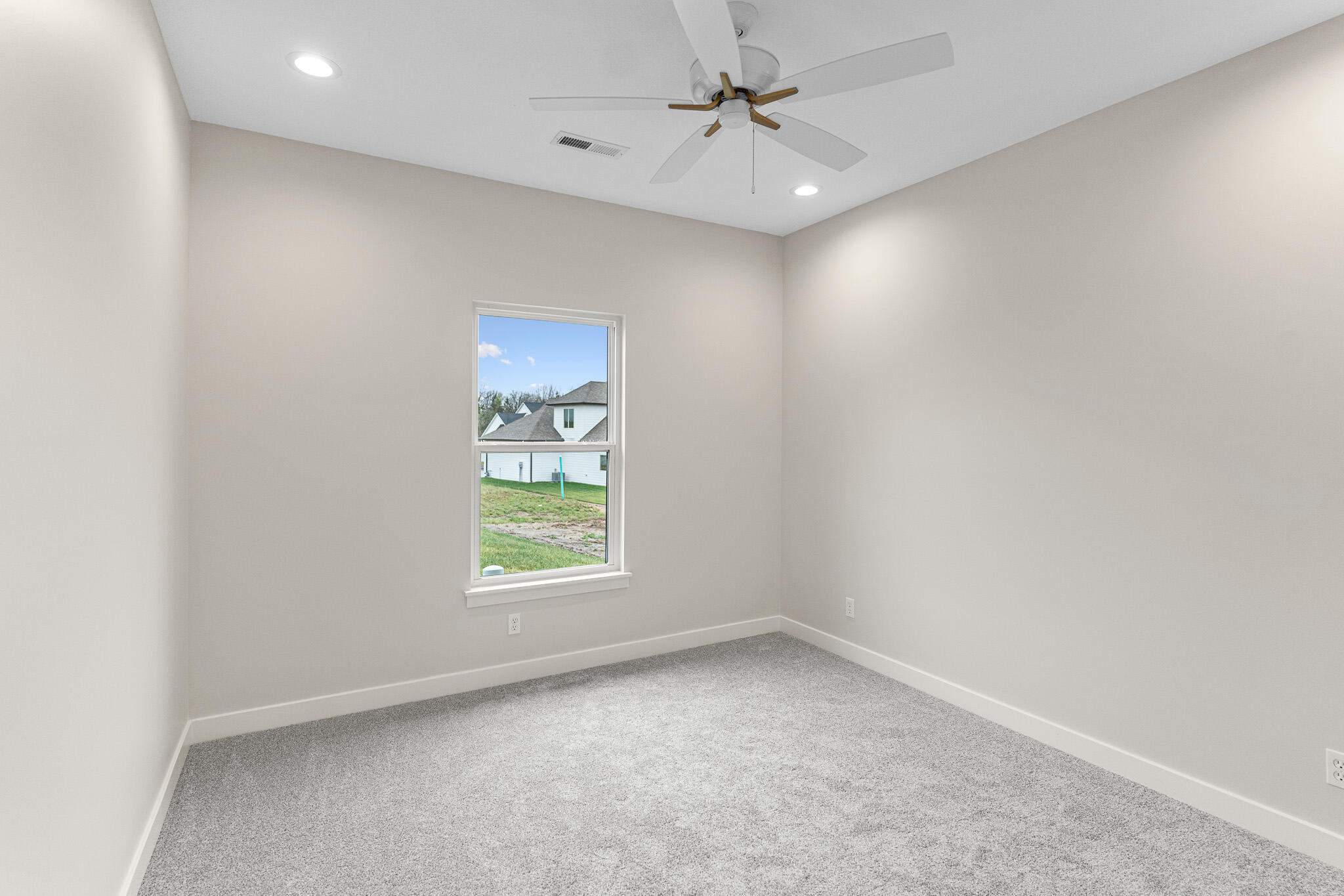 2908 GENESIS DR