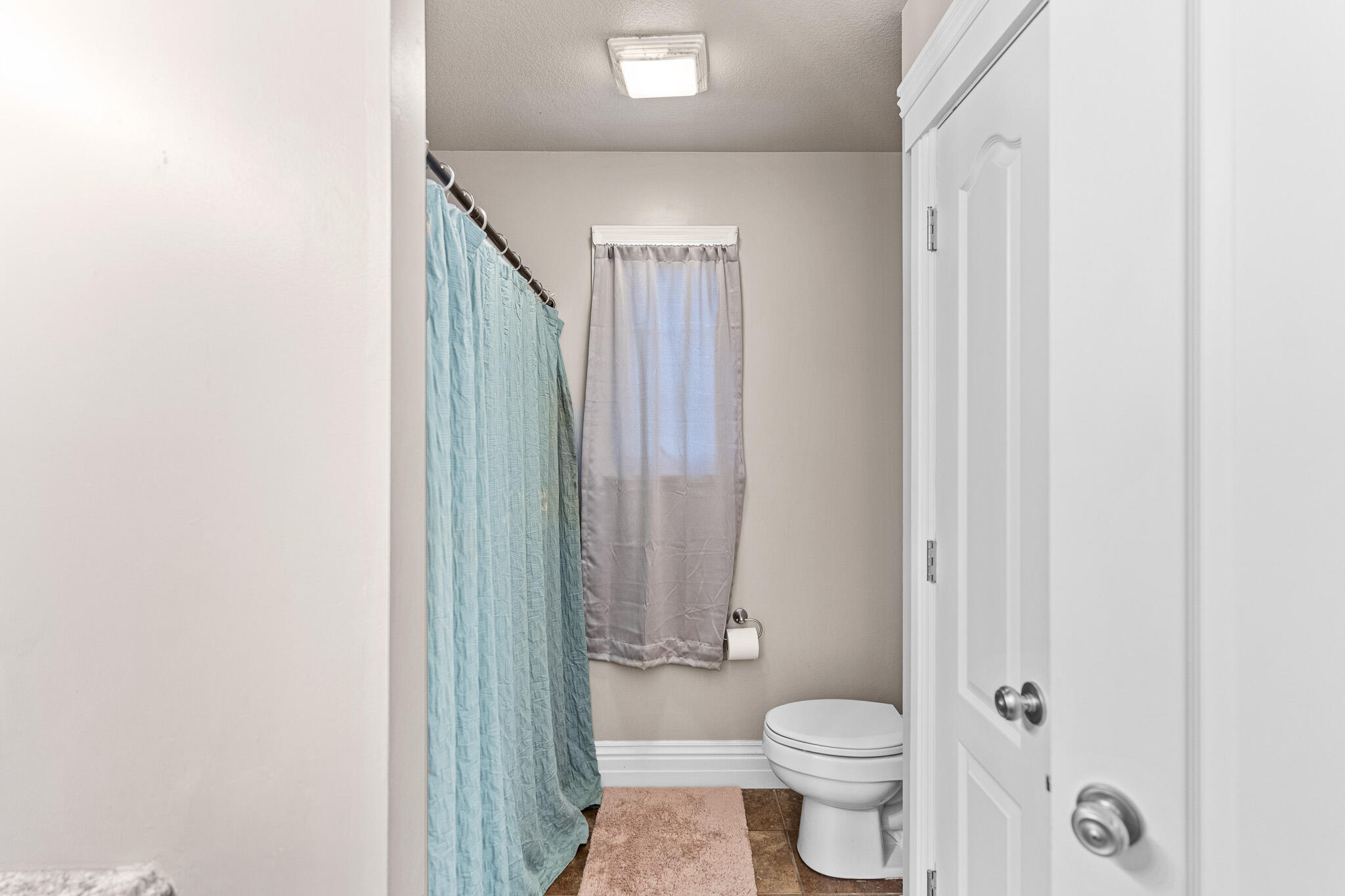 511 REDWING DR