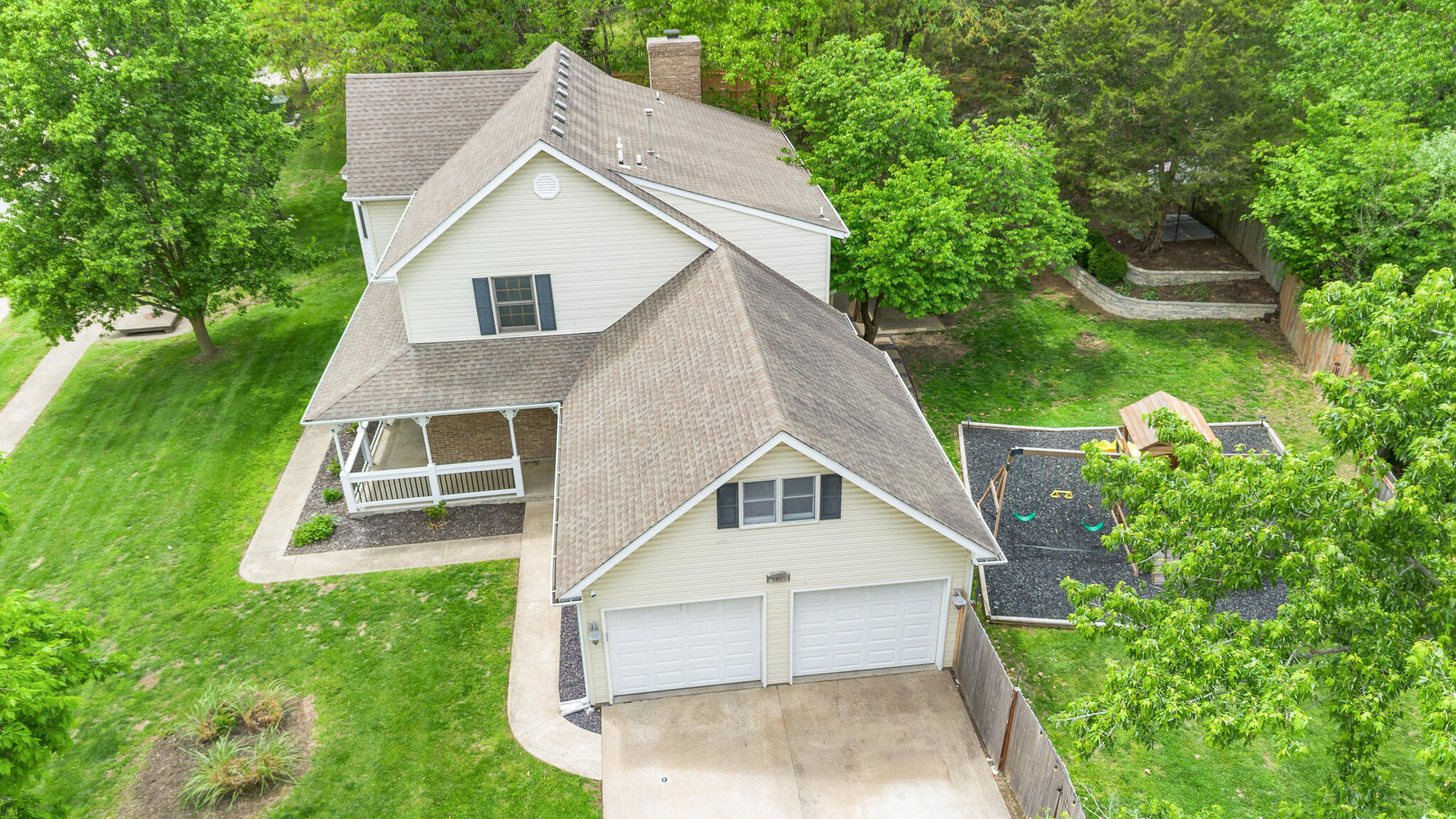 3401 DERBY RIDGE DR