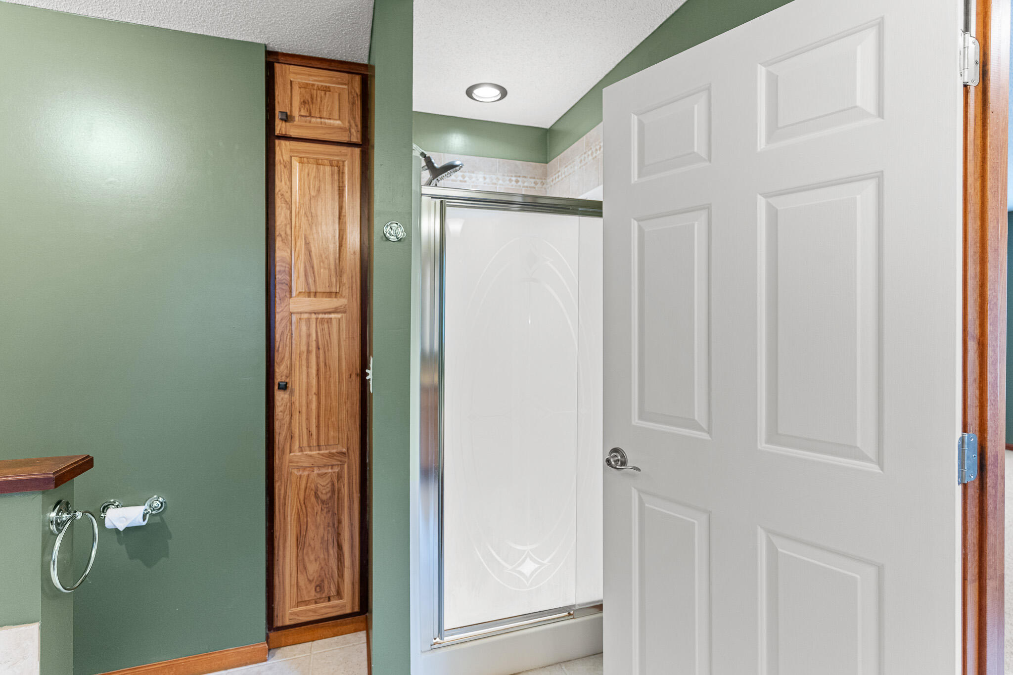 3401 DERBY RIDGE DR