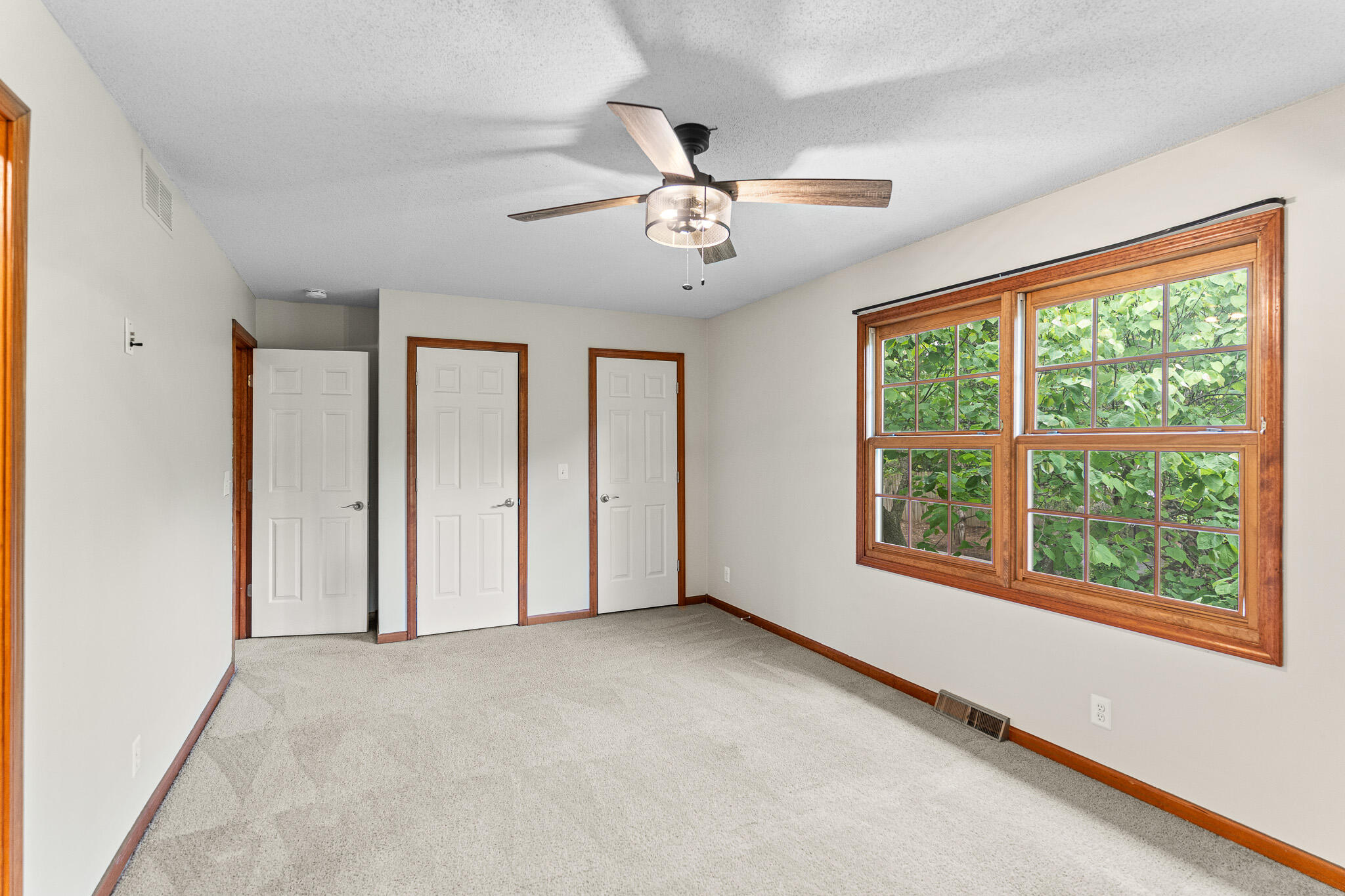 3401 DERBY RIDGE DR