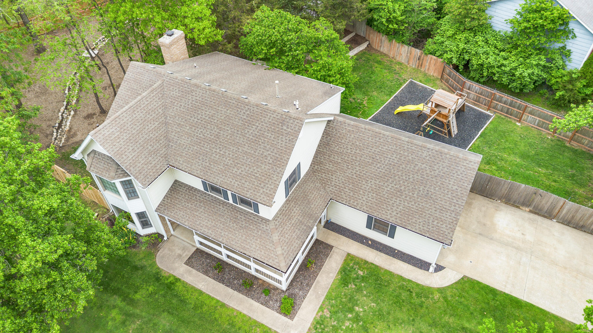 3401 DERBY RIDGE DR