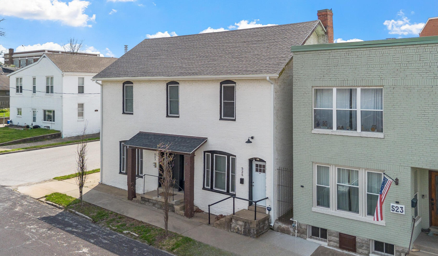 525-527 6TH ST