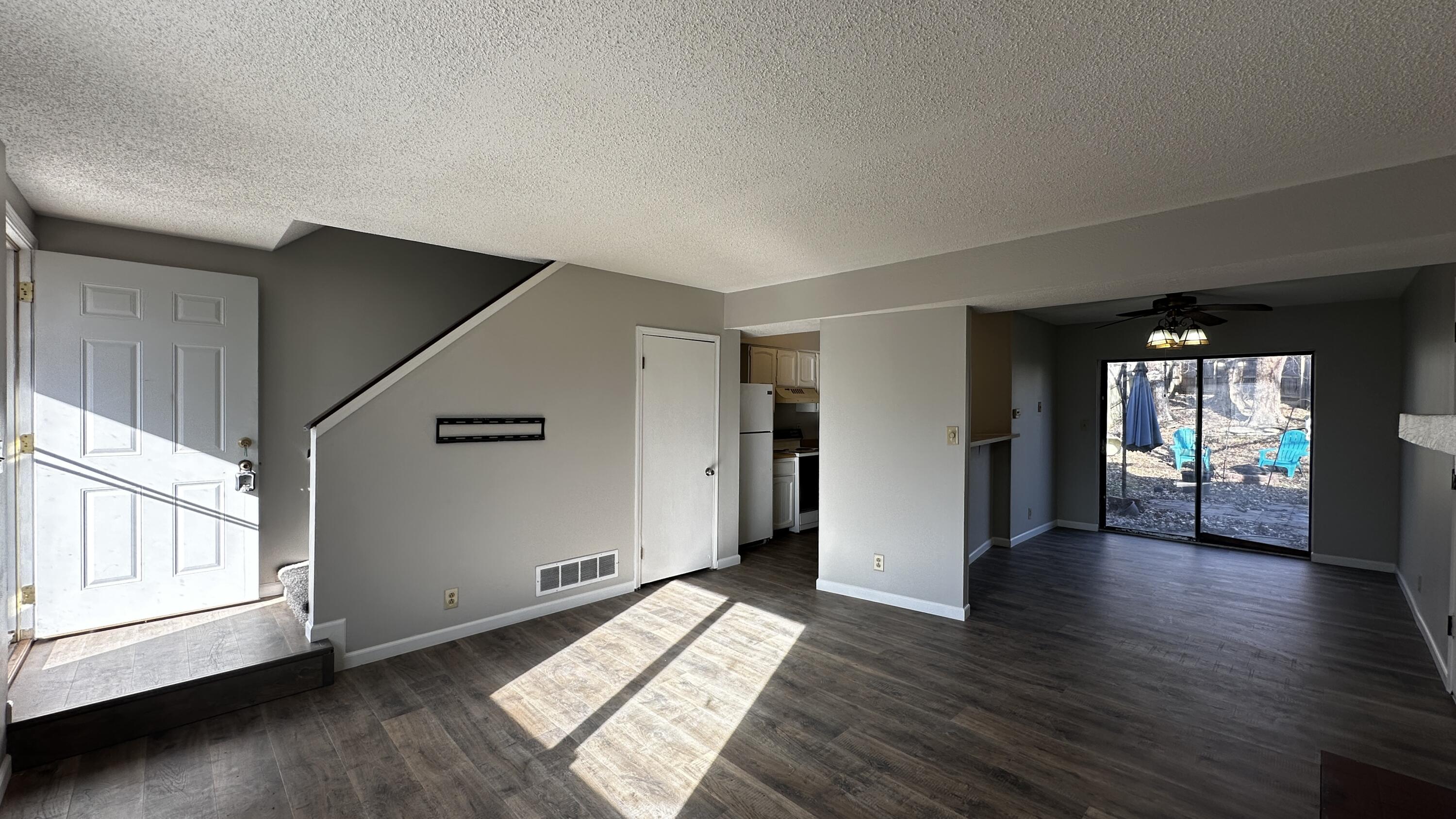 4605 W GRANDVIEW CT