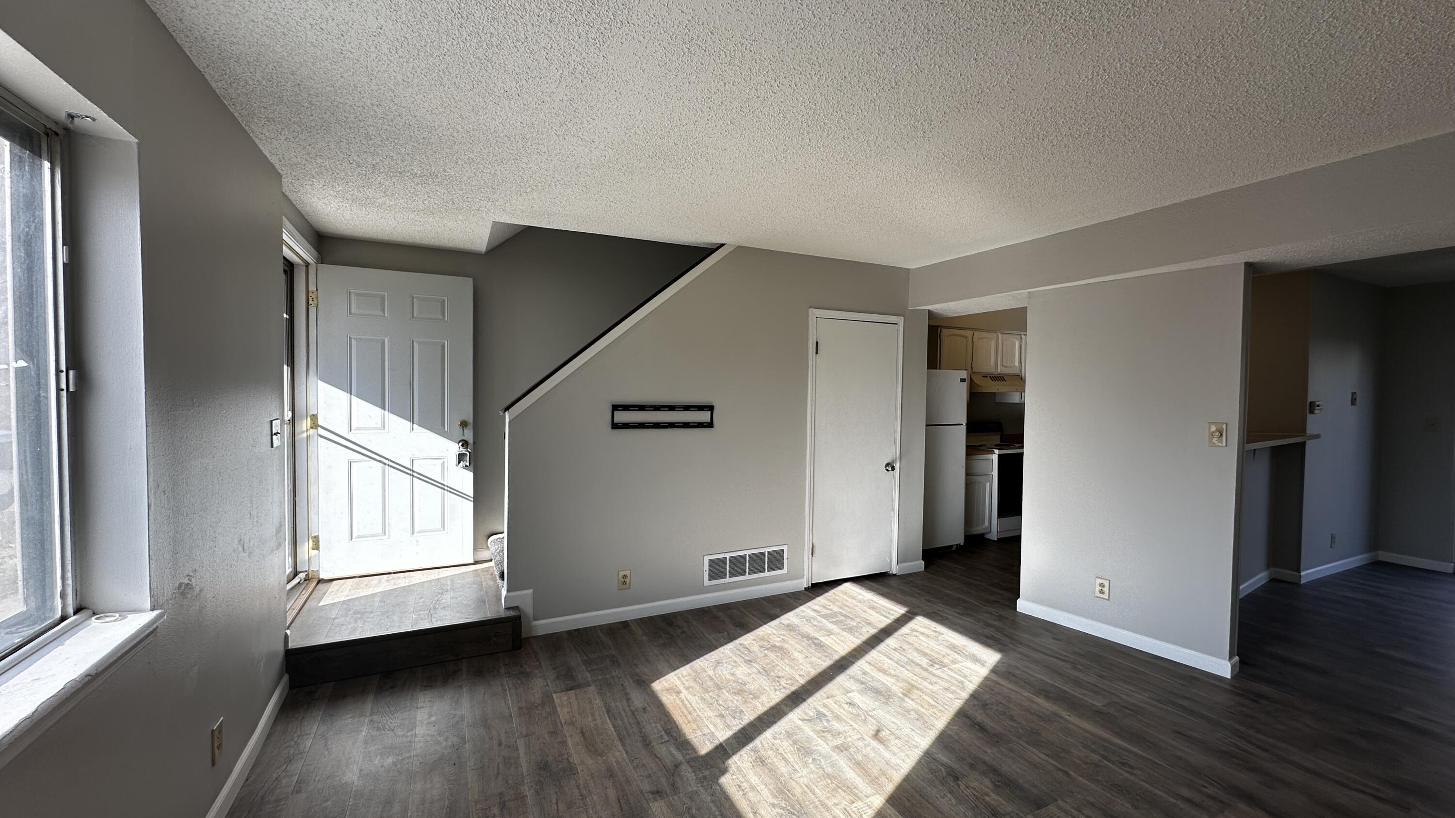 4605 W GRANDVIEW CT