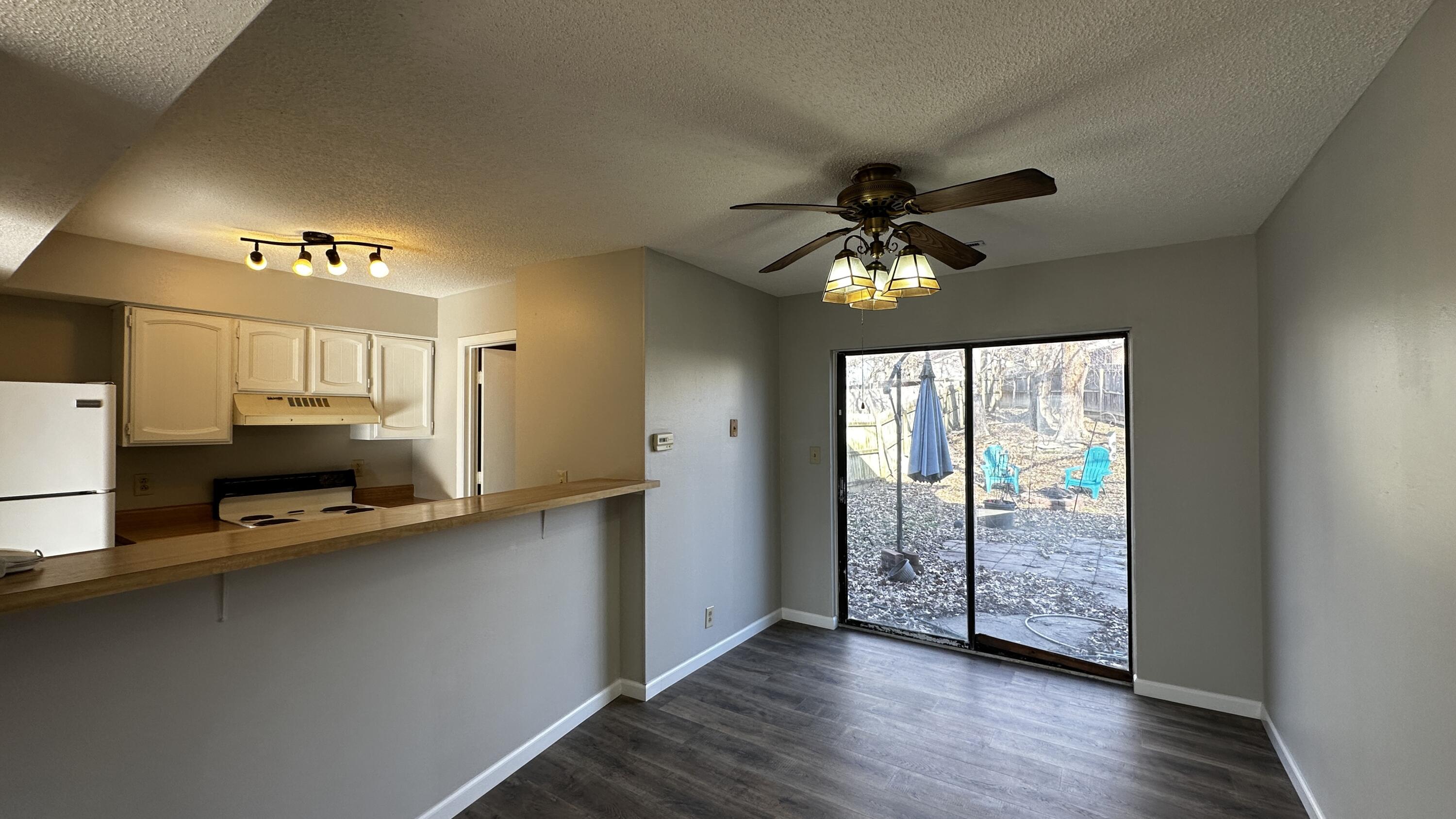 4605 W GRANDVIEW CT