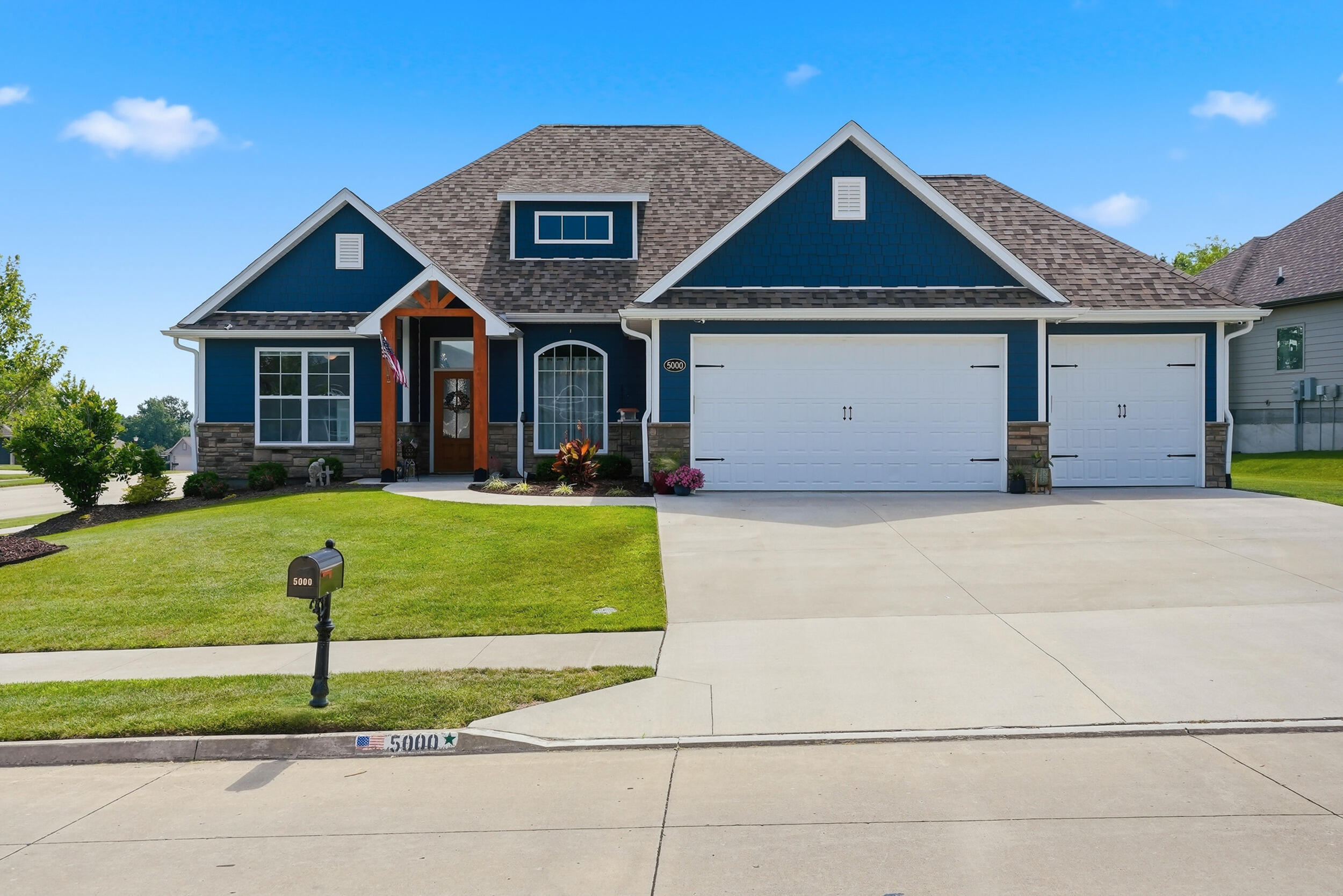 5000 KIAWAH LN