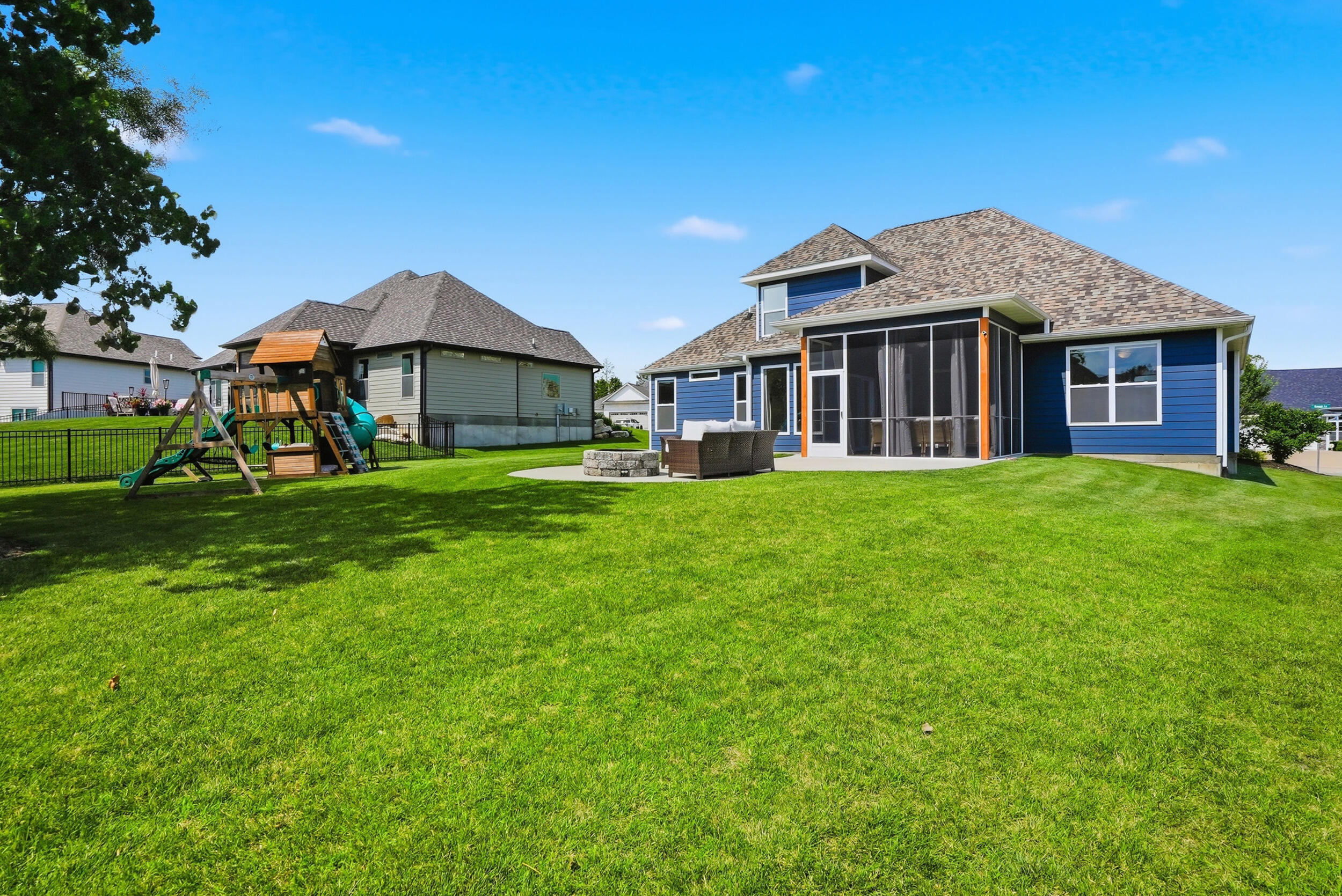5000 KIAWAH LN