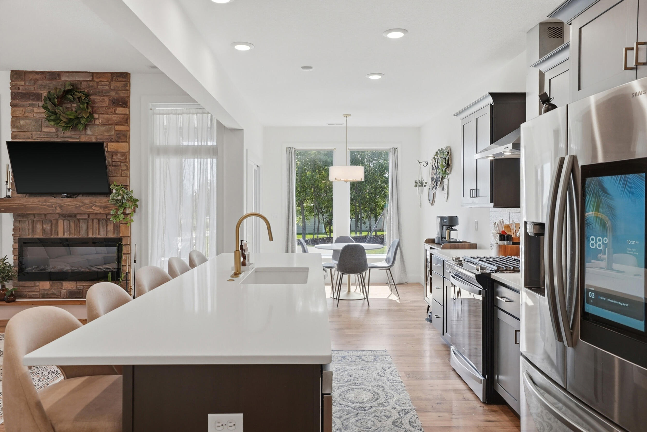 5000 KIAWAH LN