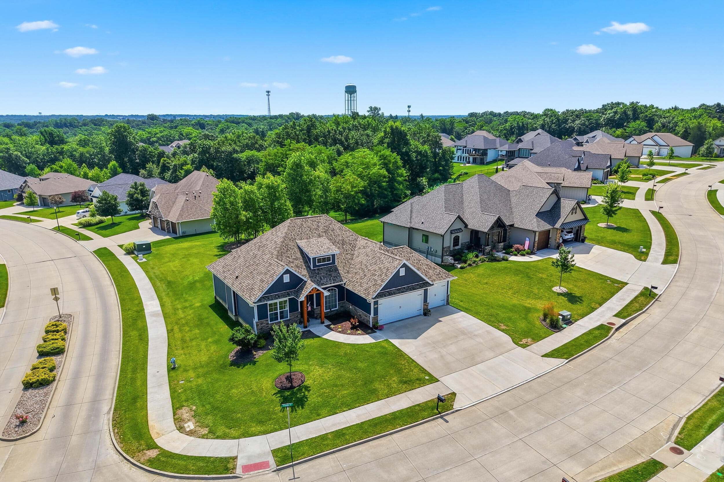 5000 KIAWAH LN